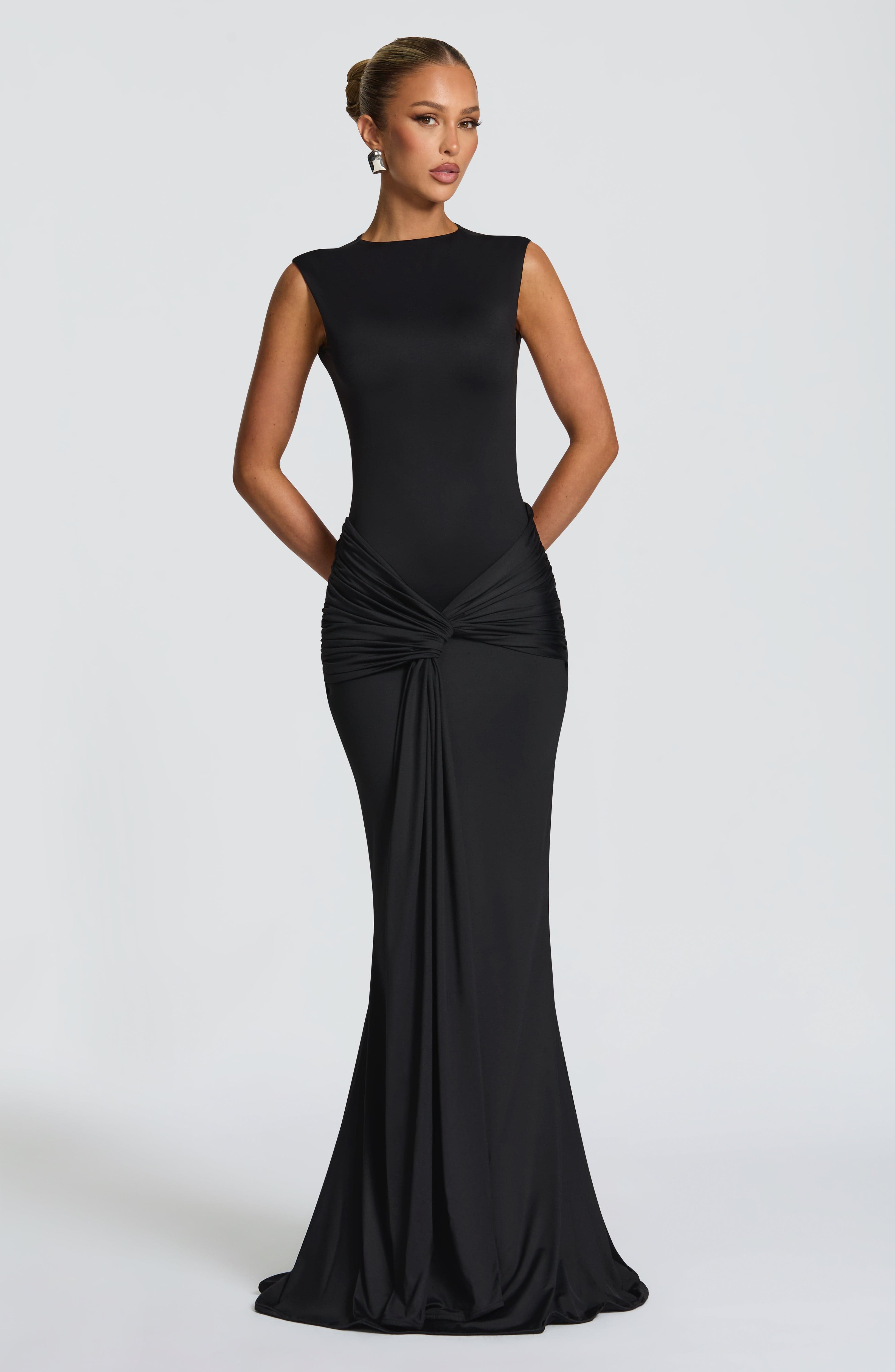 Lorenza Siyah Maxi Elbise