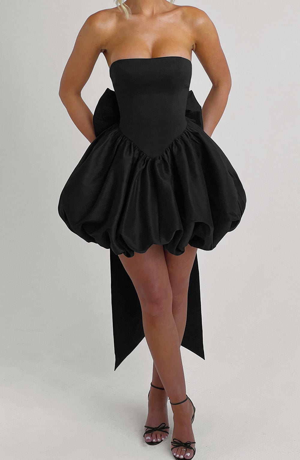 Lotus Mini Siyah Elbise