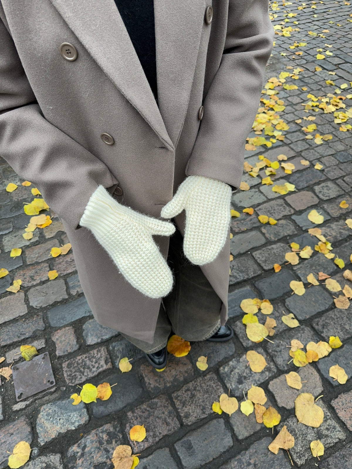 Alfina Ekru Kadın Eldivenleri