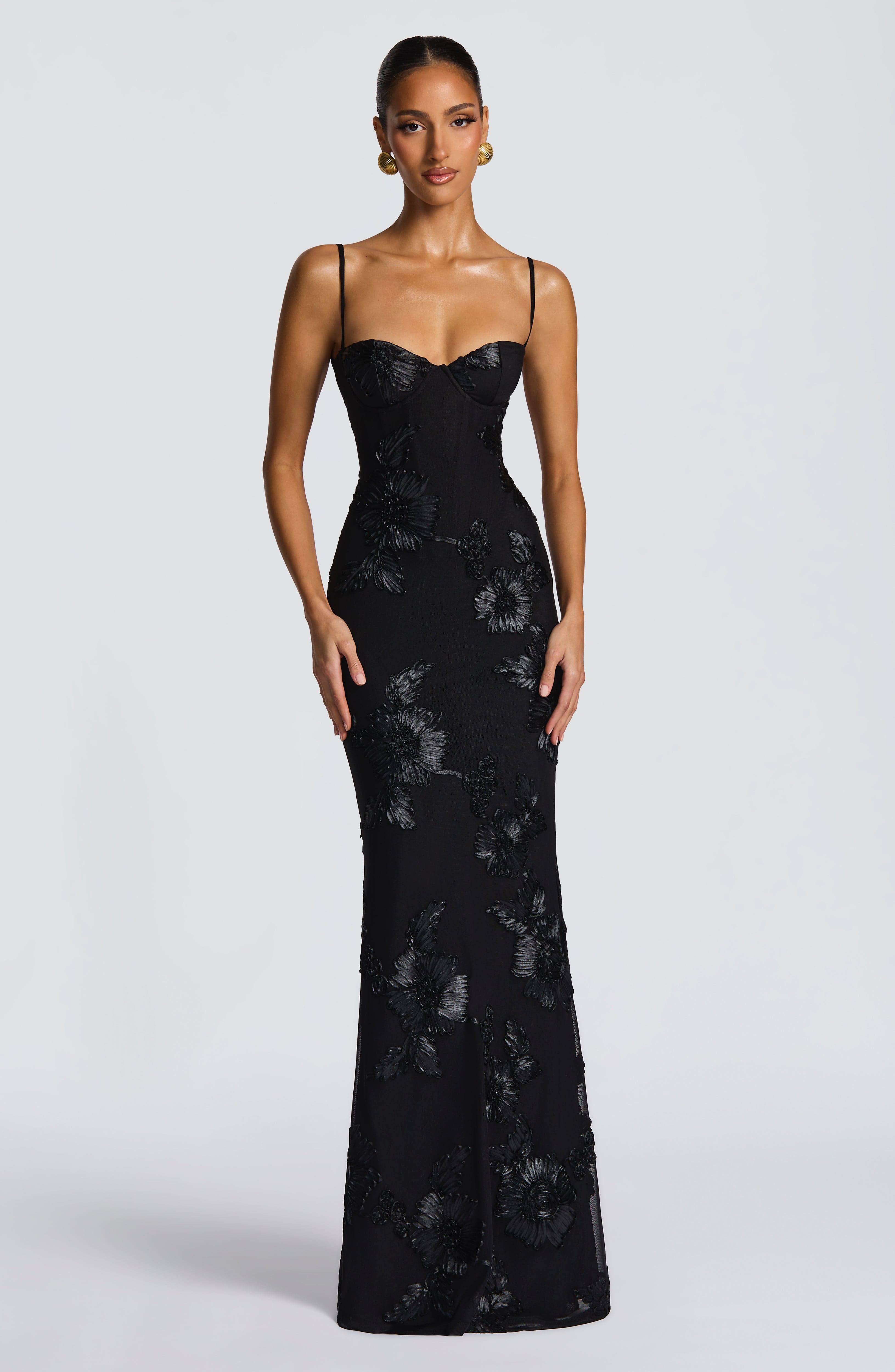 Nefertiti Maxi Siyah Elbise