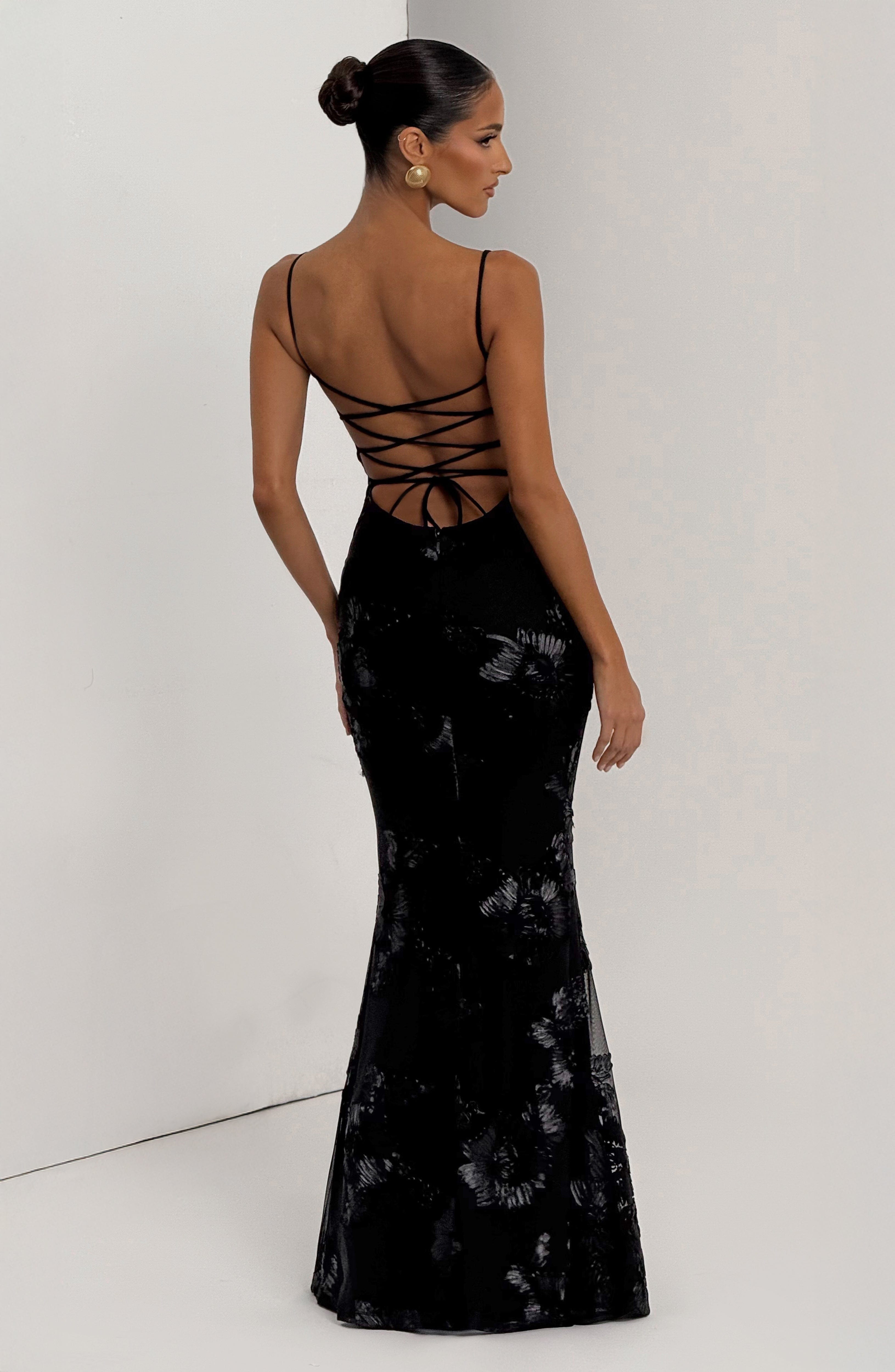 Nefertiti Maxi Siyah Elbise