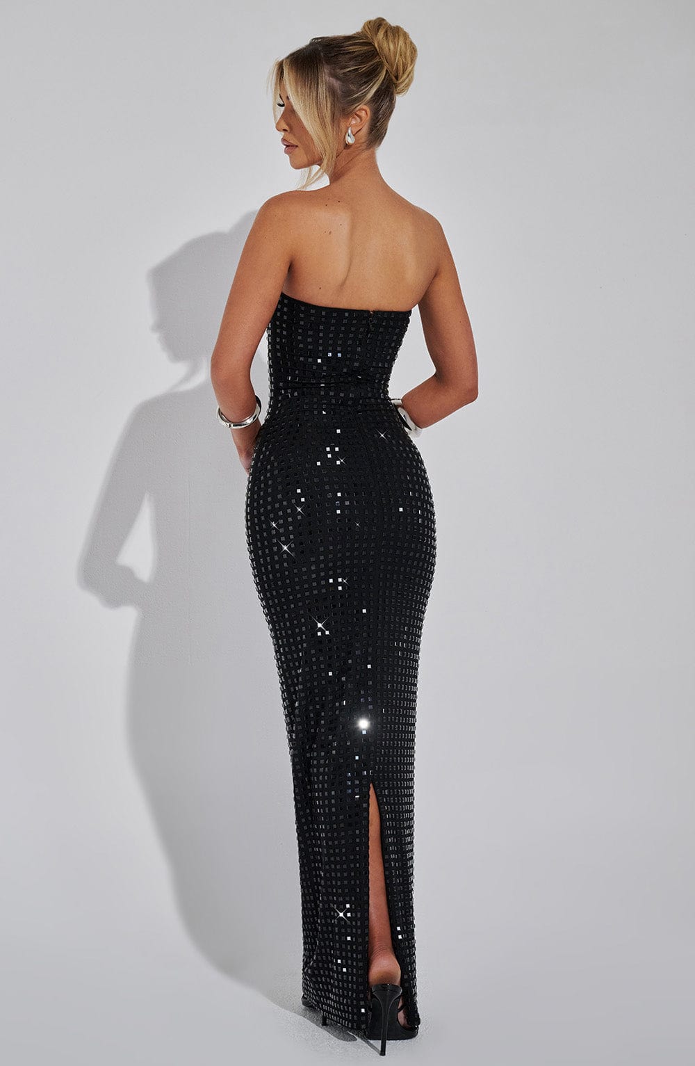 Neriah Uzun Siyah Elbise