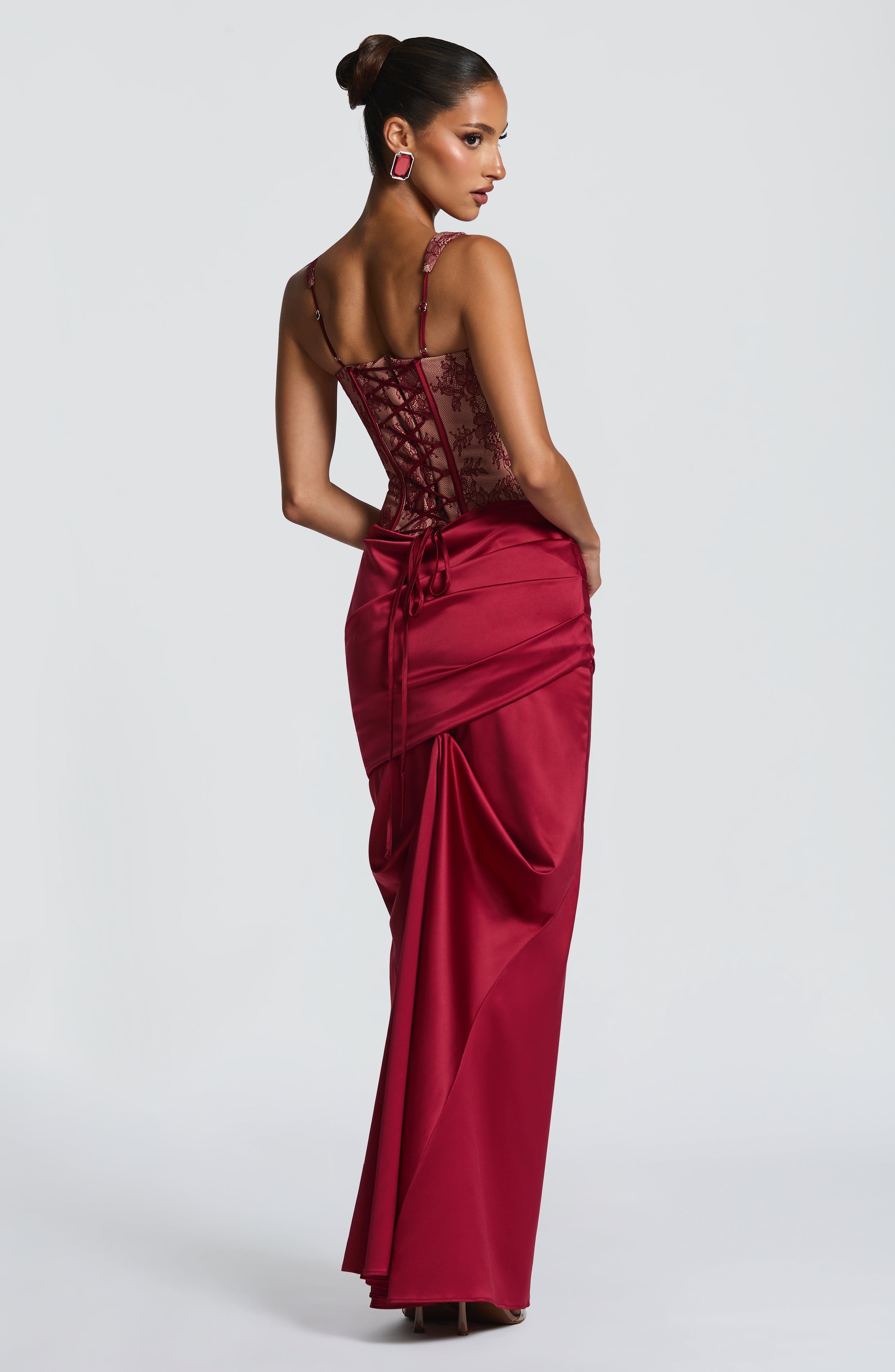 Bordo Dantel Nixie Korse