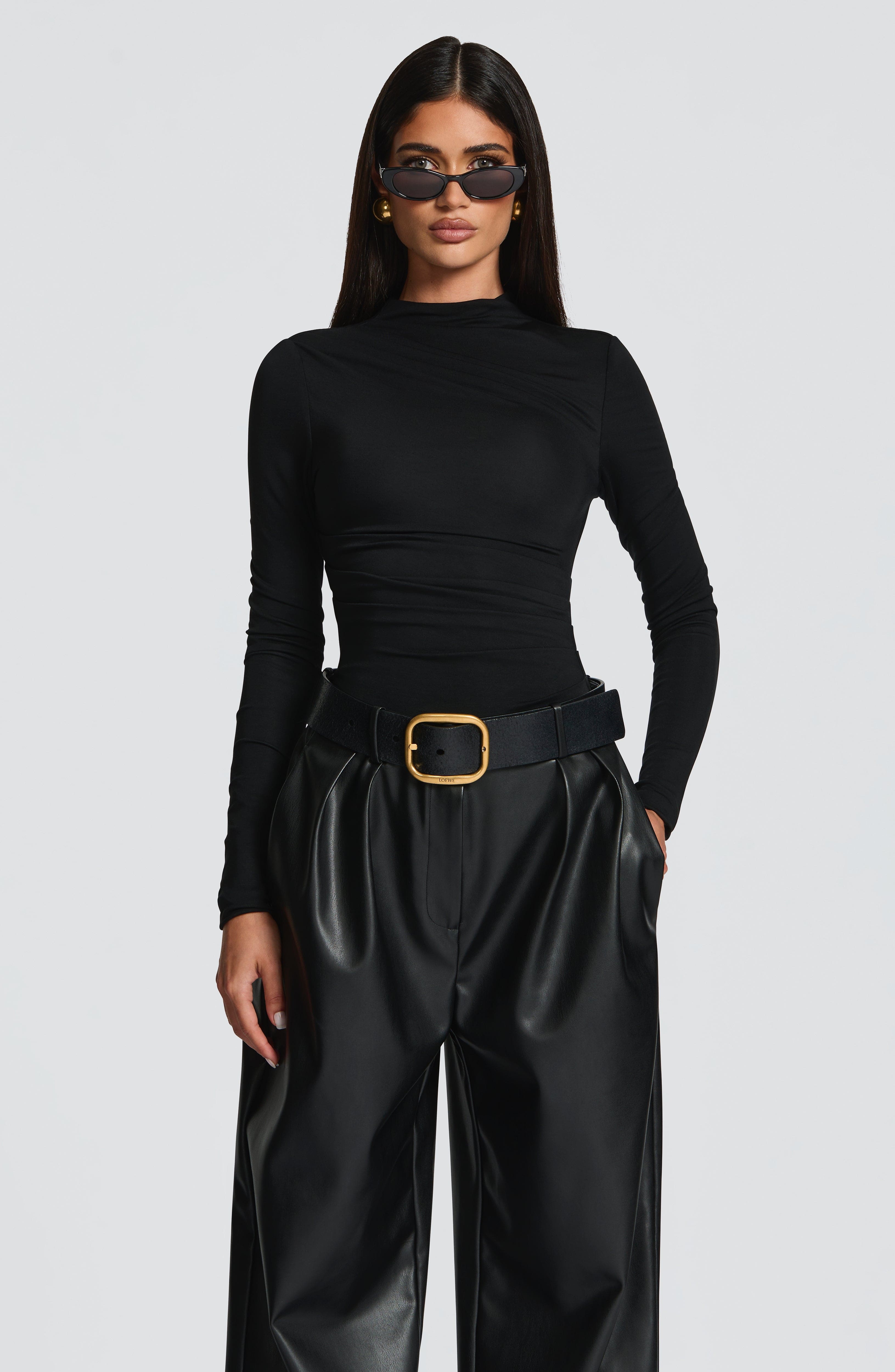 Pearson Siyah Body