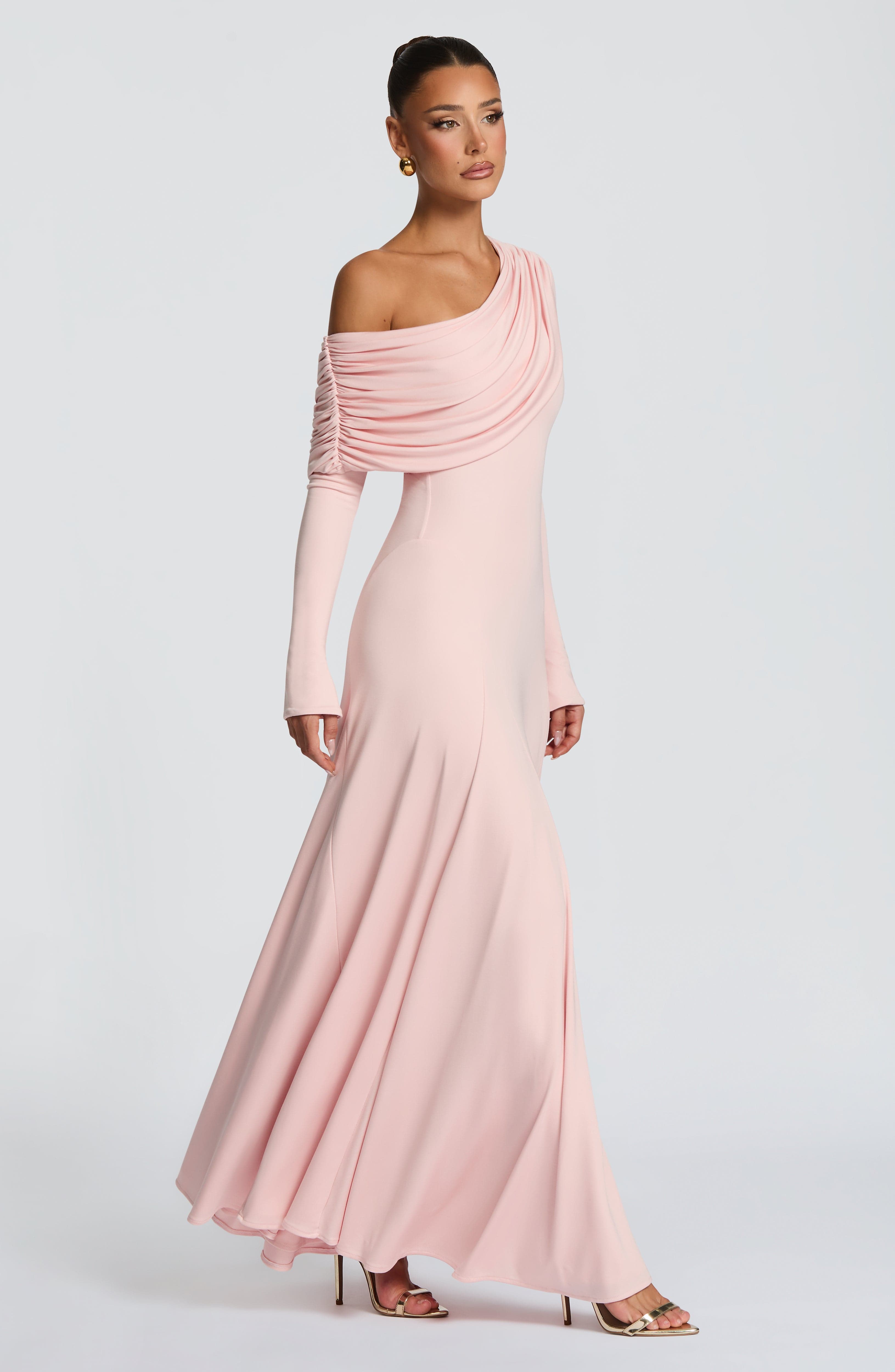 Rafaela Yumuşak Pembe Maxi Elbise