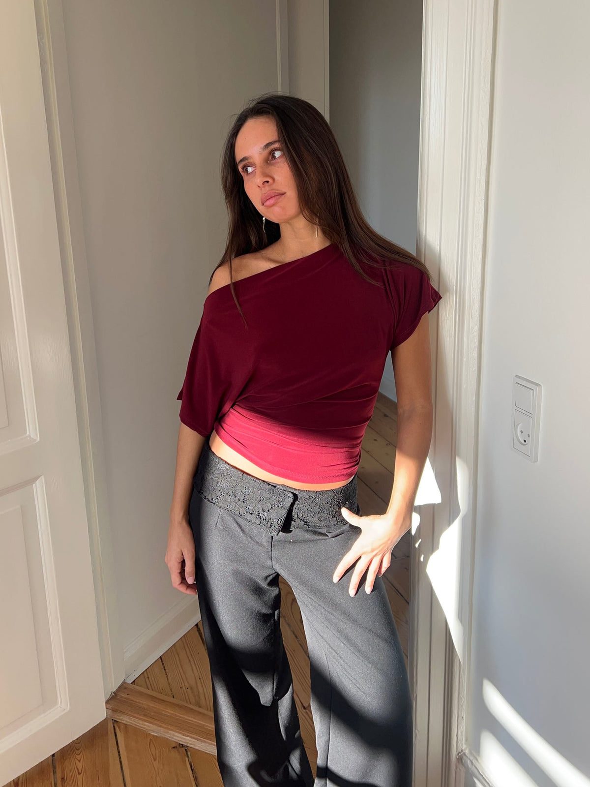 Florine Kırmızı Slim Fit Tişört - Şıklığı Yakalayın