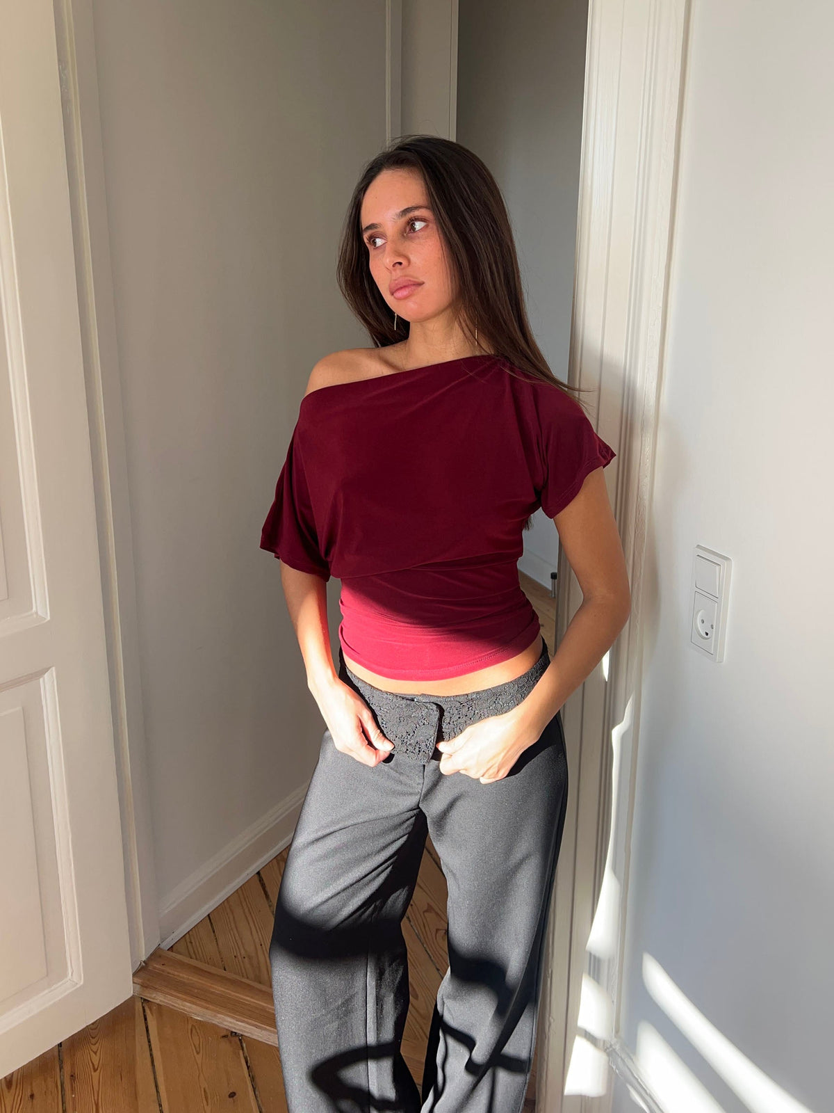 Florine Kırmızı Slim Fit Tişört - Şıklığı Yakalayın