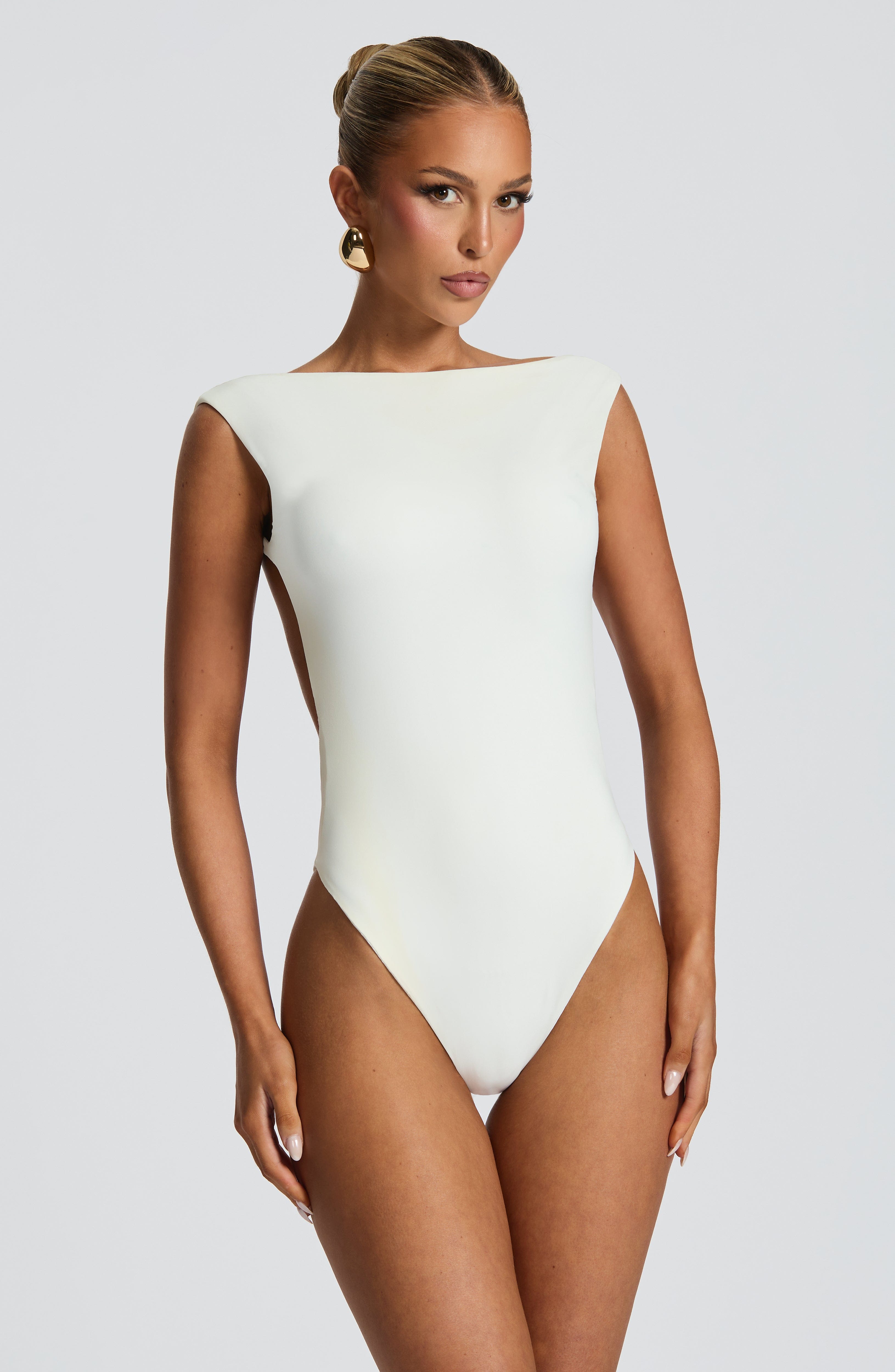 Beyaz Tori Body