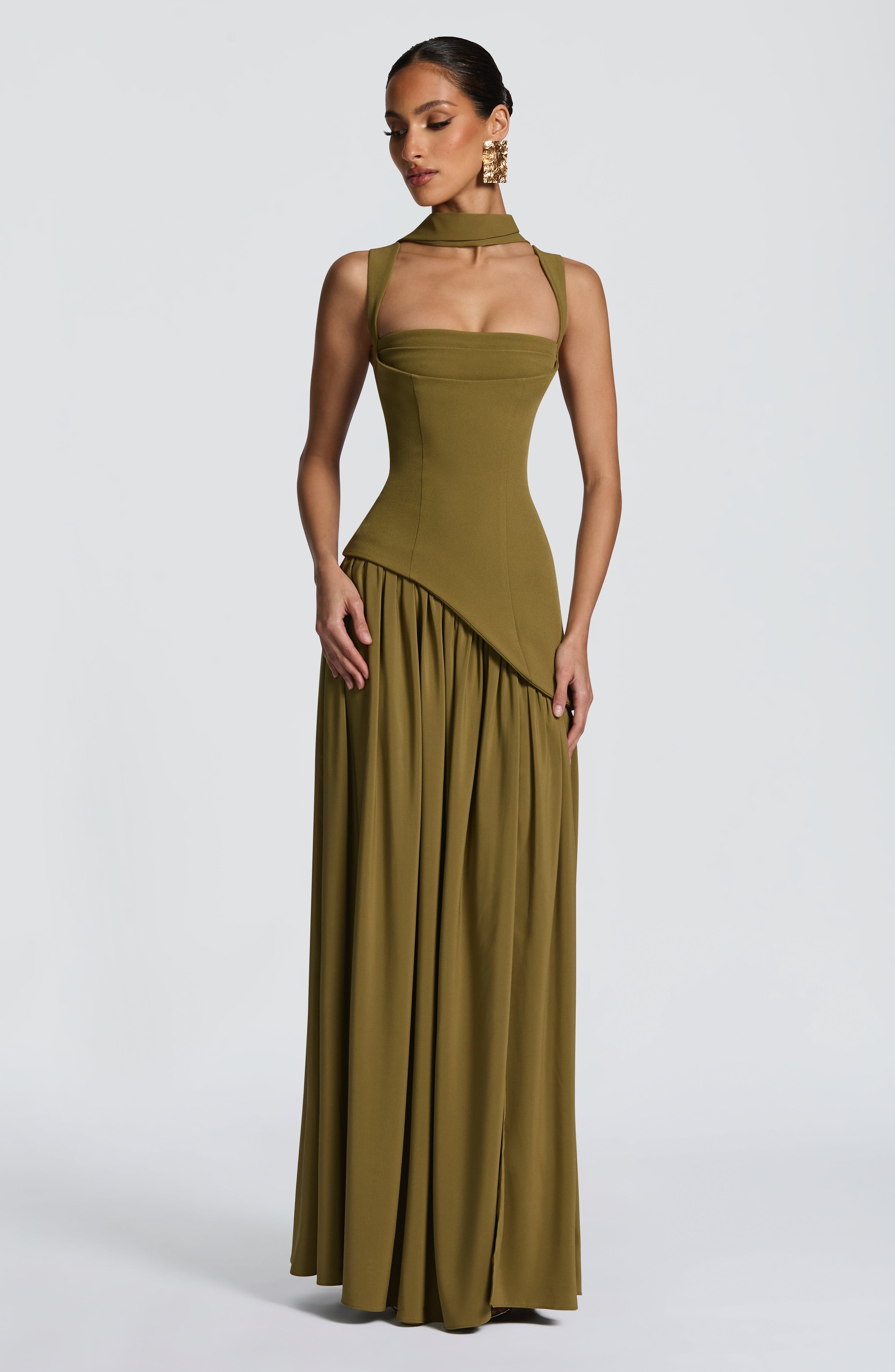 Tullulah Derin Zeytin Maxi Elbise