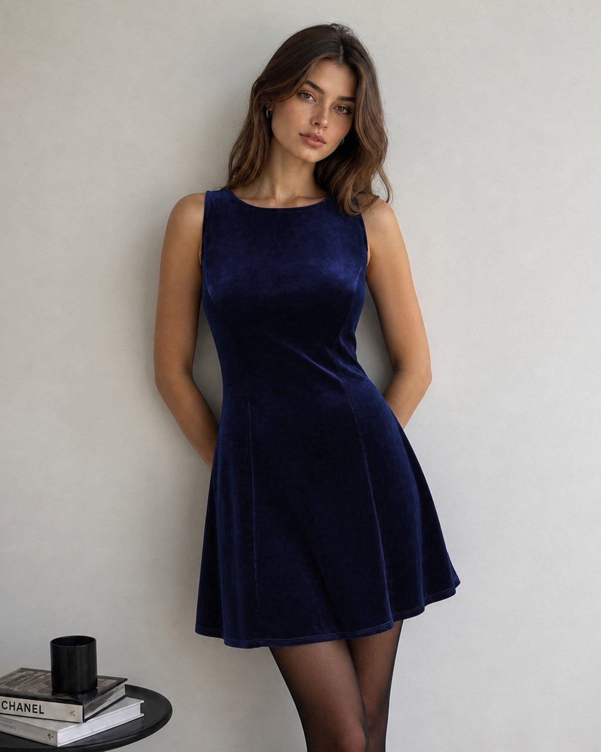 Lacivert Bot Neck Kolsuz Velur Mini Elbise