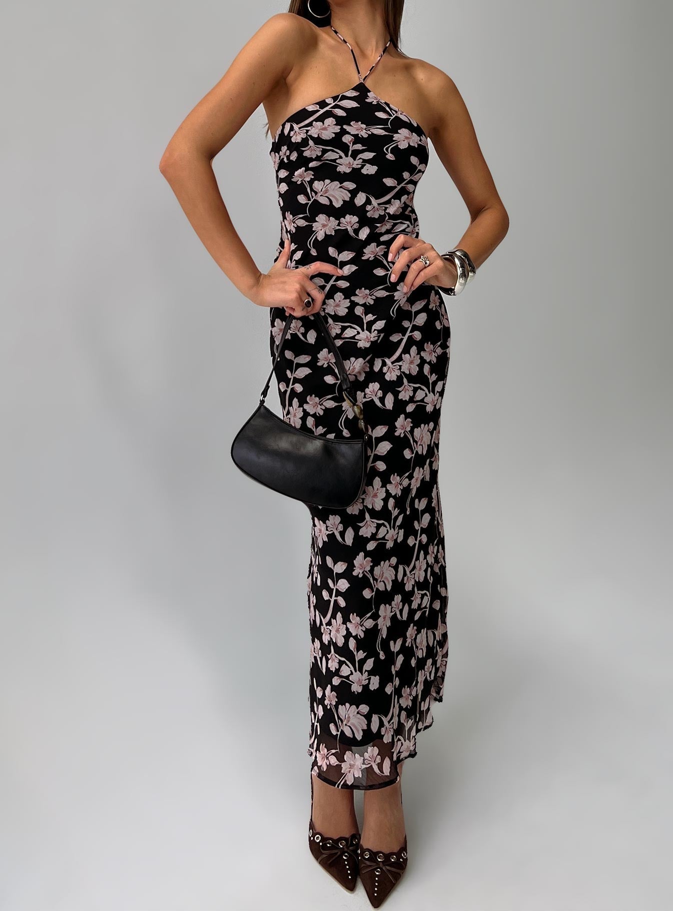 Anisa Siyah Çiçekli Halter Maxi Elbise