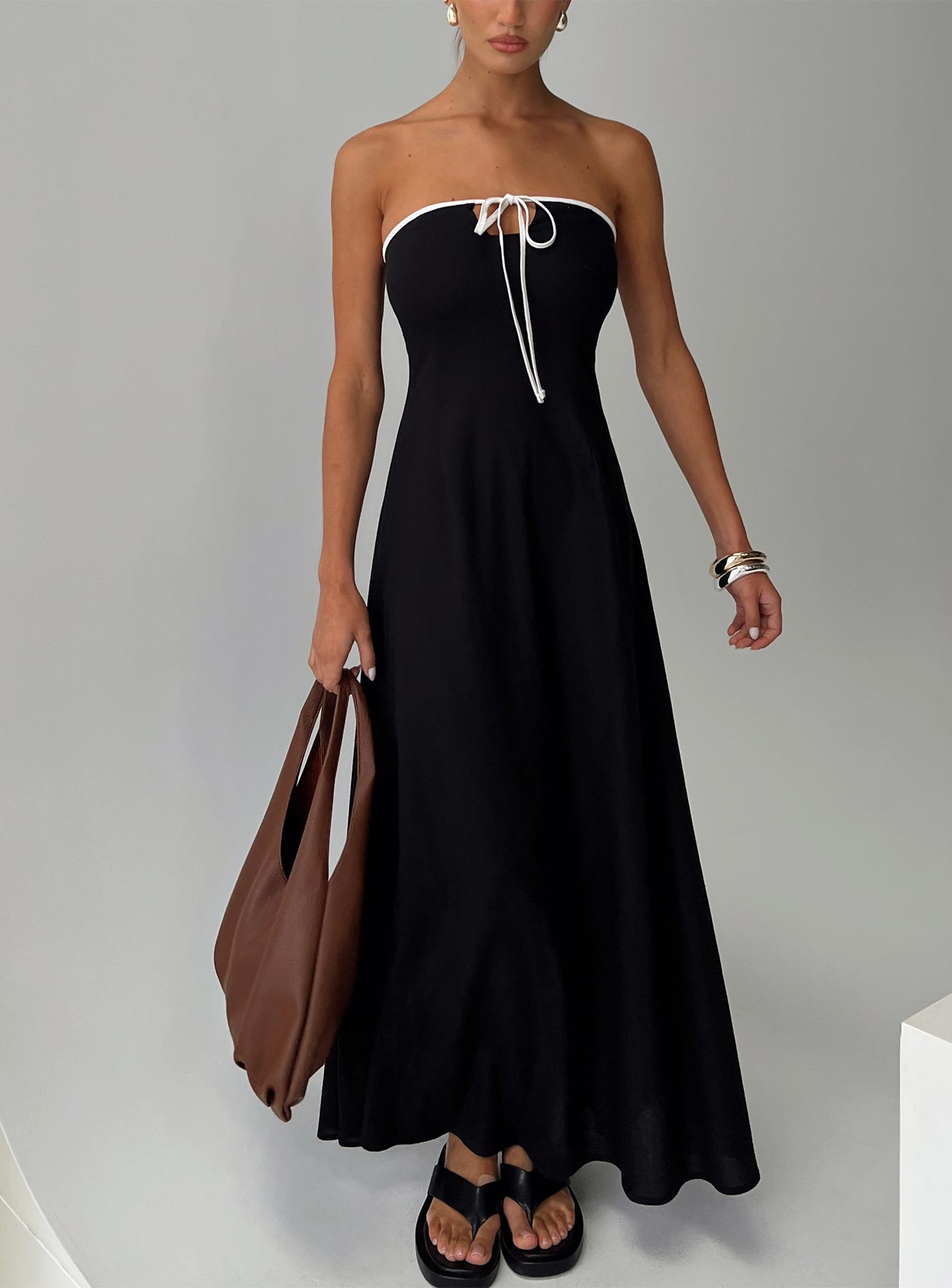 Straplez Siyah Maxi Elbise