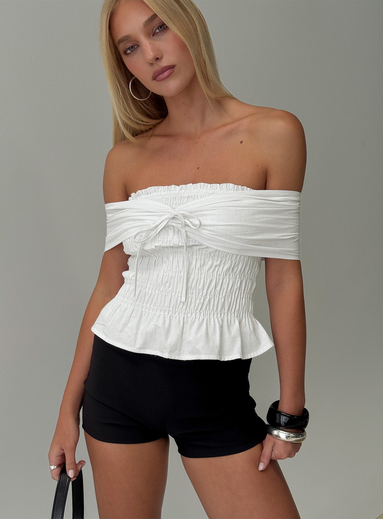 Avalynn Off-Shoulder Şifon Bluz - Beyaz