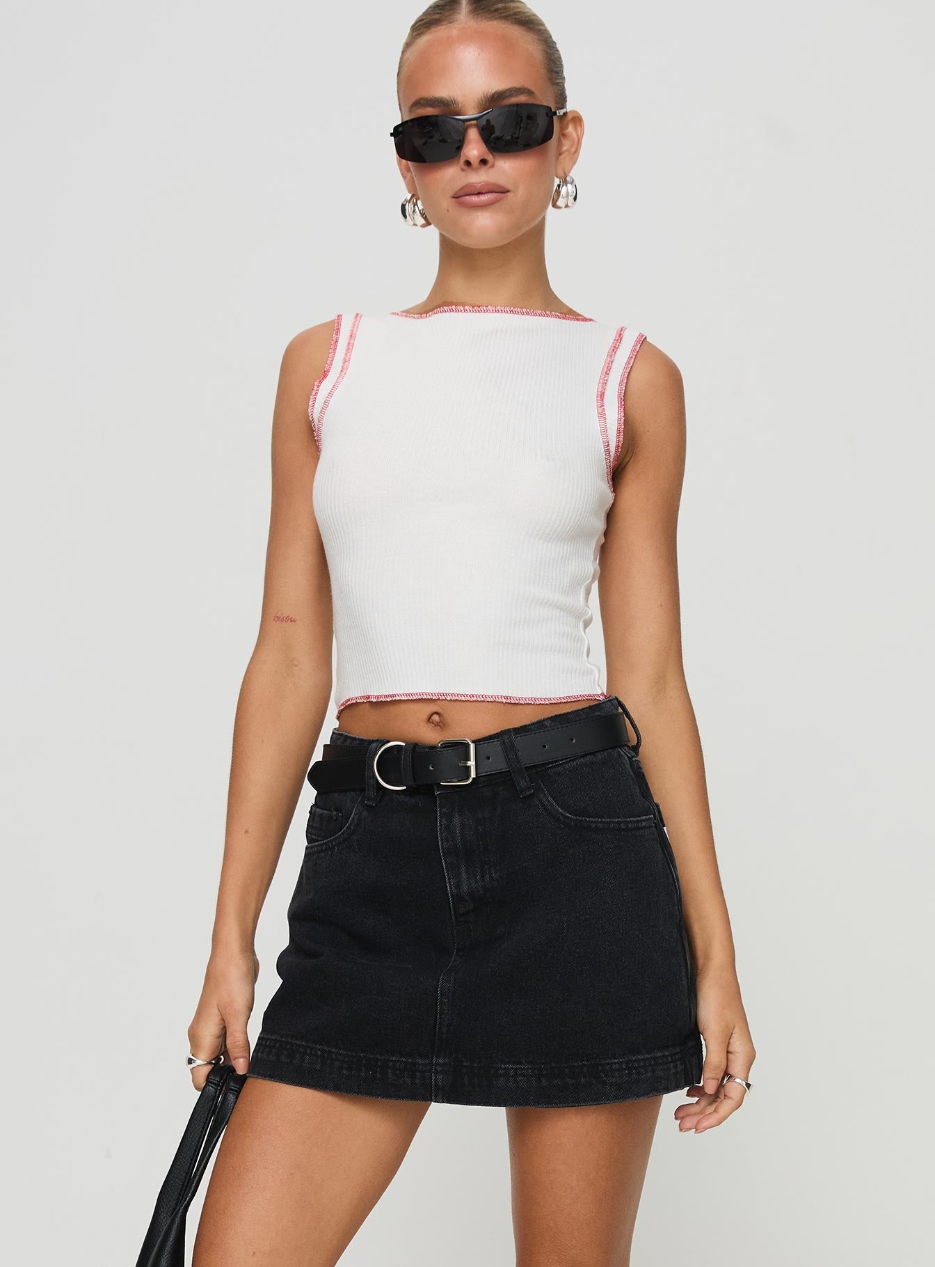Yıkanmış Siyah Gazelle Denim Şort Etek