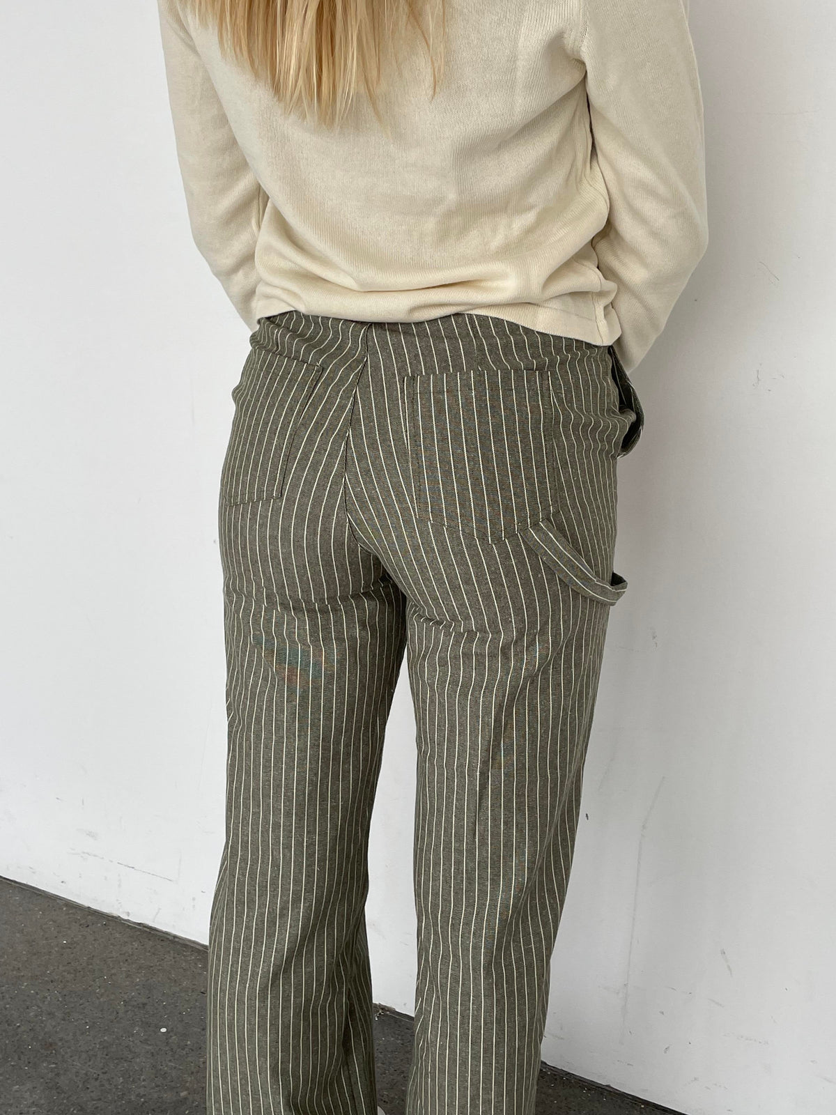 Haki Renkli Pantolon