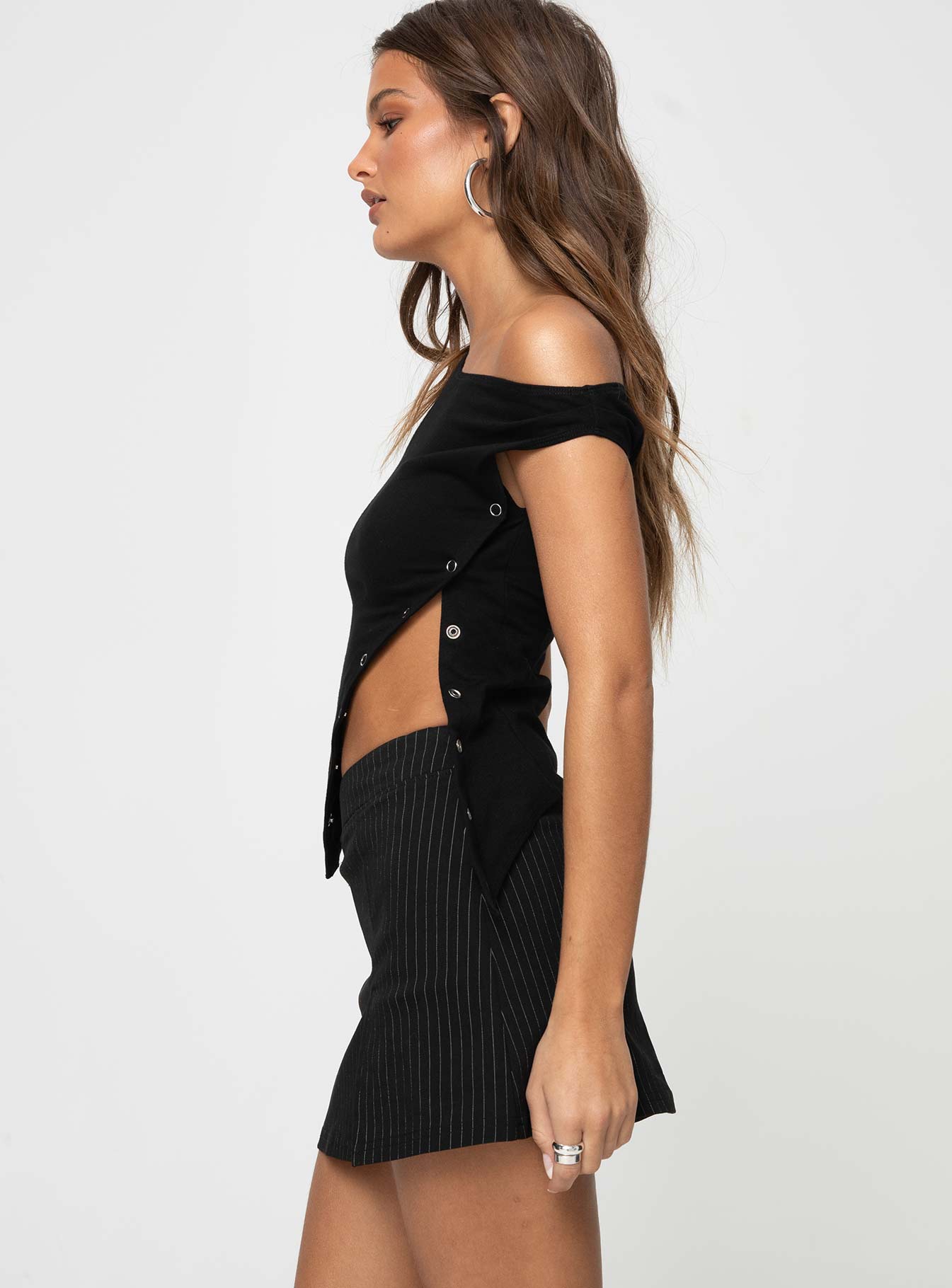 Siyah Kare Askılı Bluz - Off The Shoulder