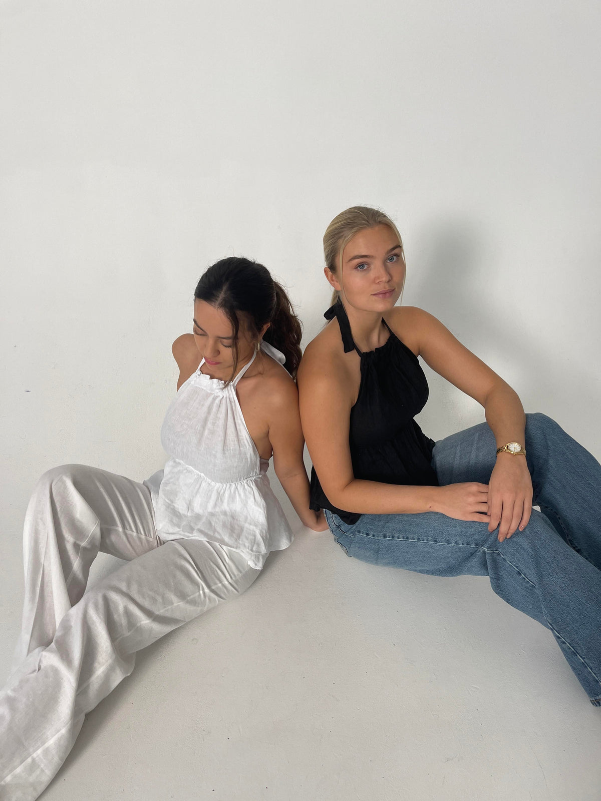 Beyaz Açık Sırtlı Cleo Keten Bluz