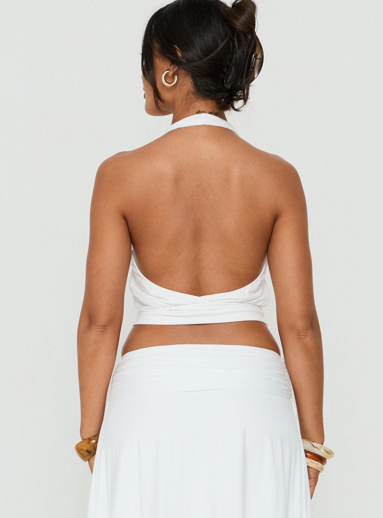 Arabele Beyaz Anvelop Halter Crop Top