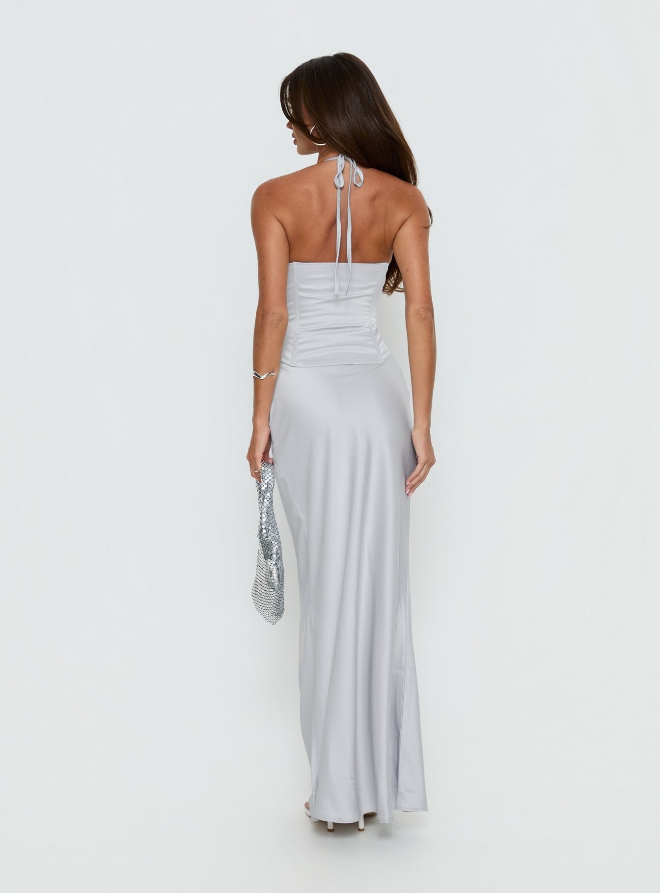 Gümüş Saten Korse Maxi Elbise - Adanmışlık