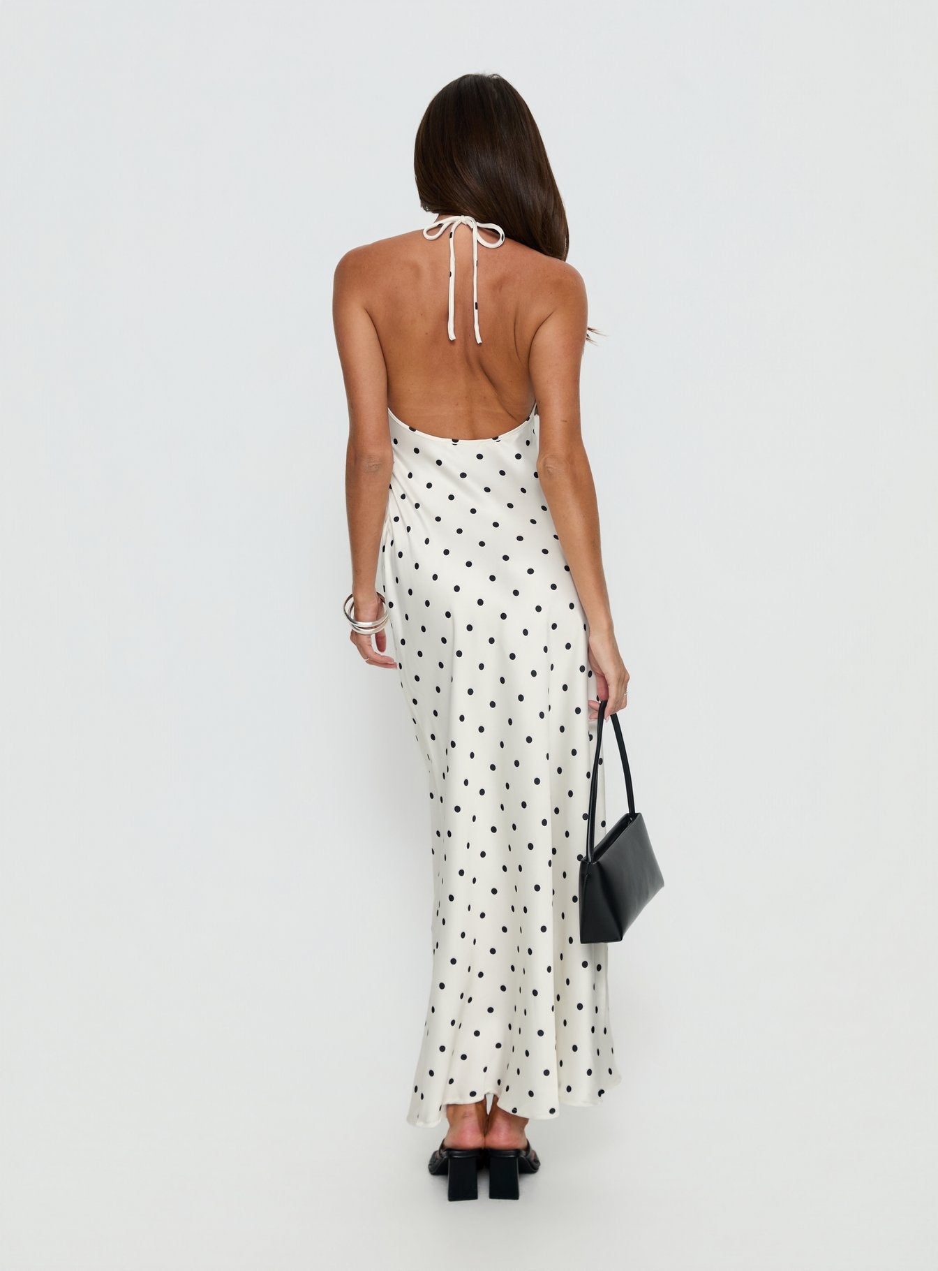 Costella Krem Puantiye Halter Yaka Saten Maxi Elbise