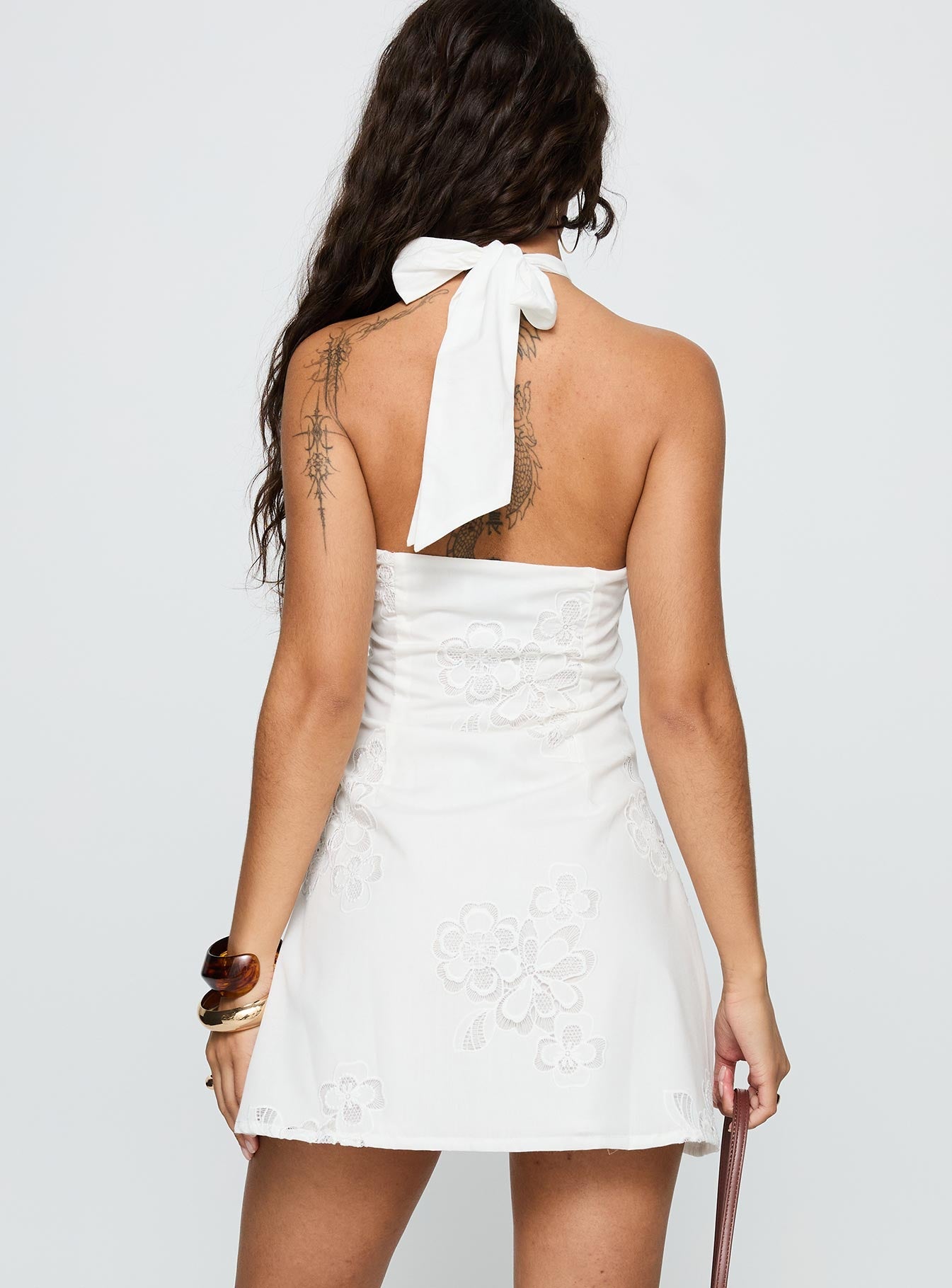Way Back Beyaz Halter Mini Elbise