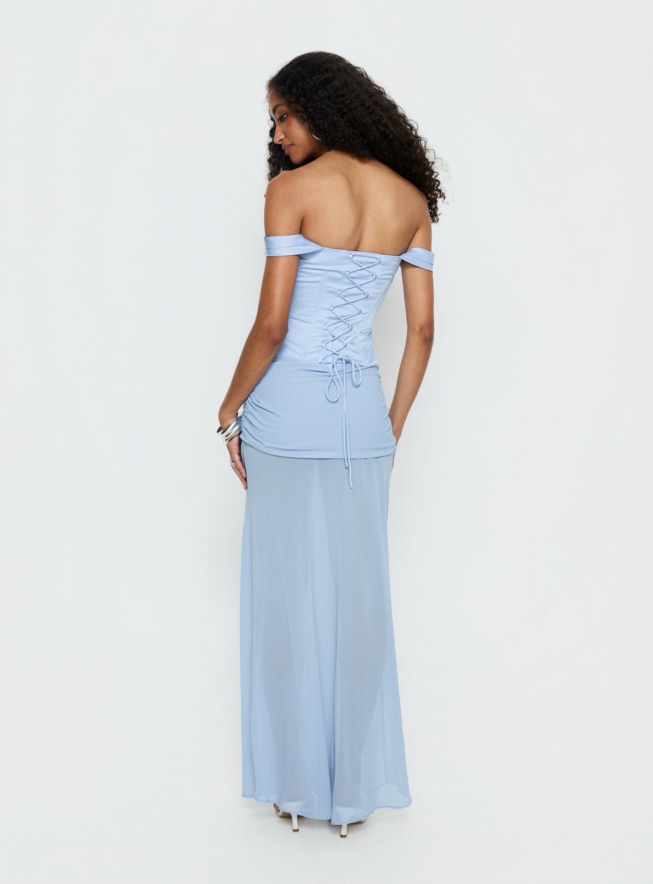 Angiola Mavi Off-Shoulder Uzun Elbise