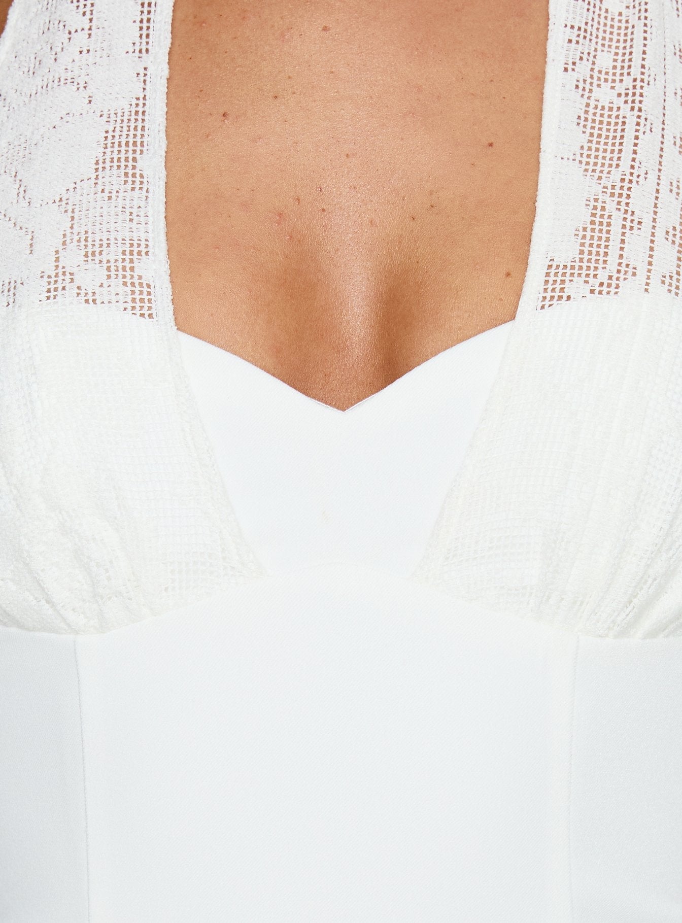 Josanna Beyaz Dantel Halter Mini Elbise