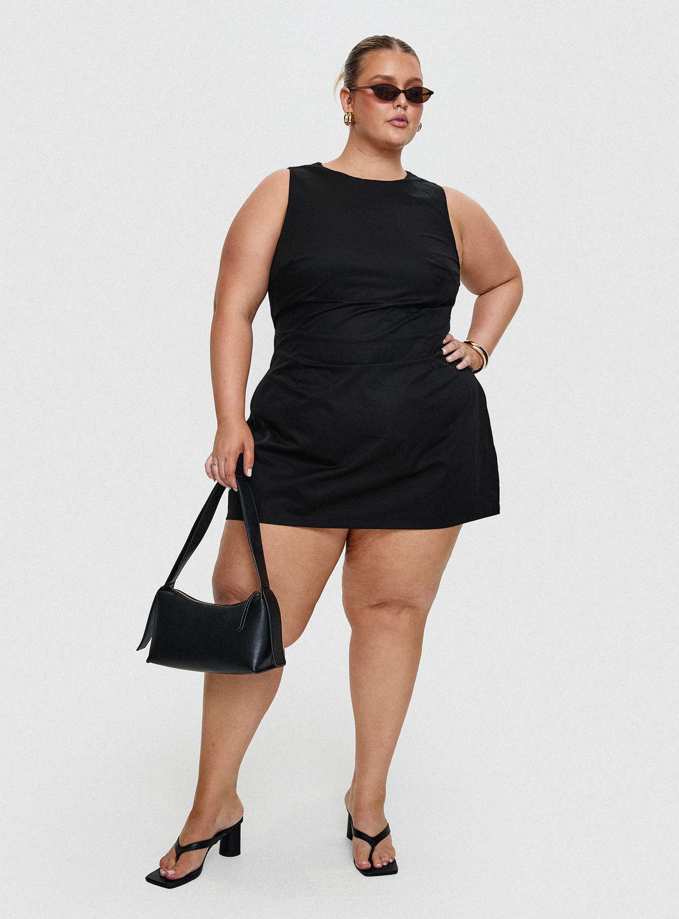 Yumiko Siyah Kavisli Romper