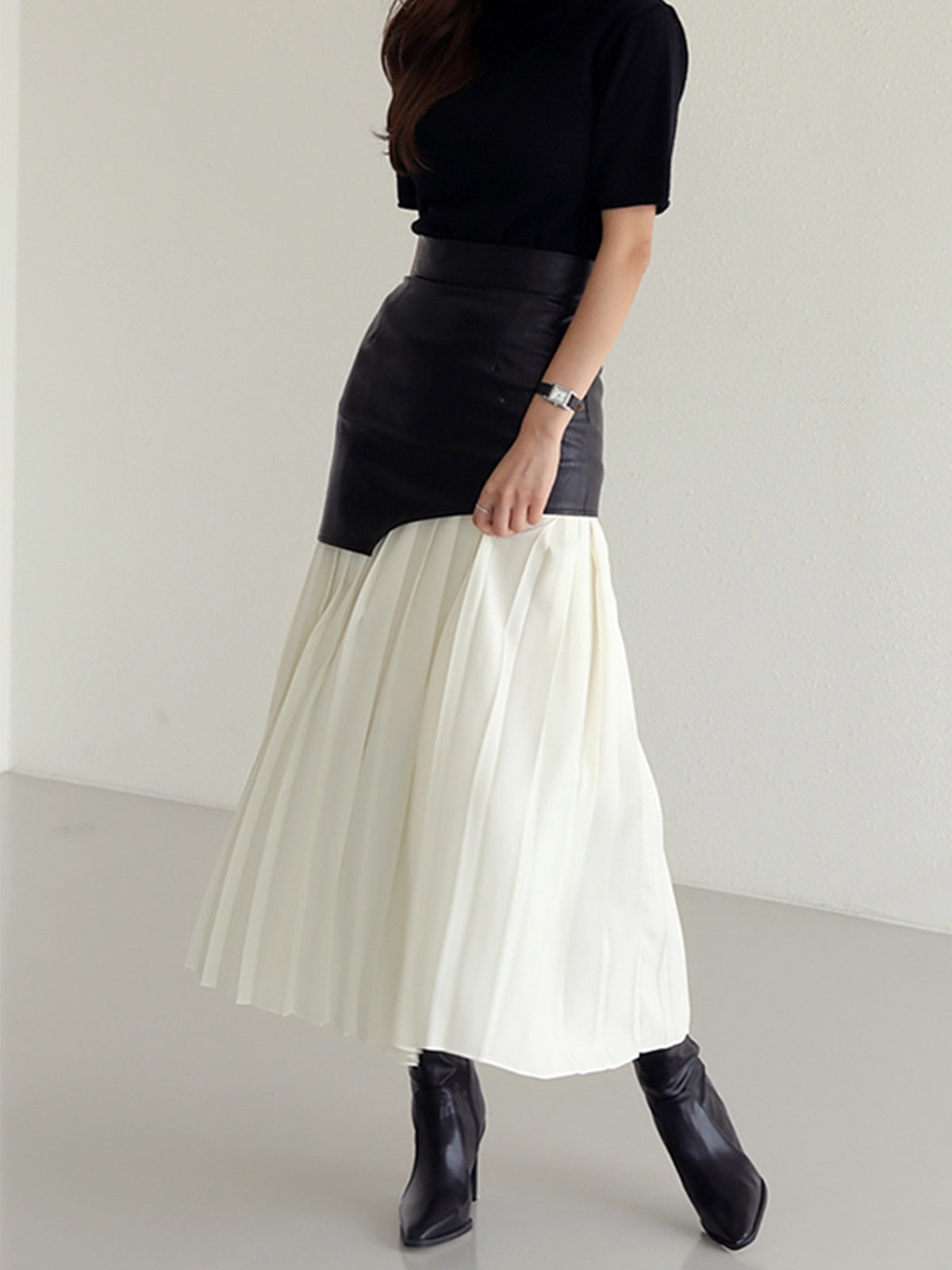 Patchwork Detaylı Asimetrik Pileli Maxi Etek