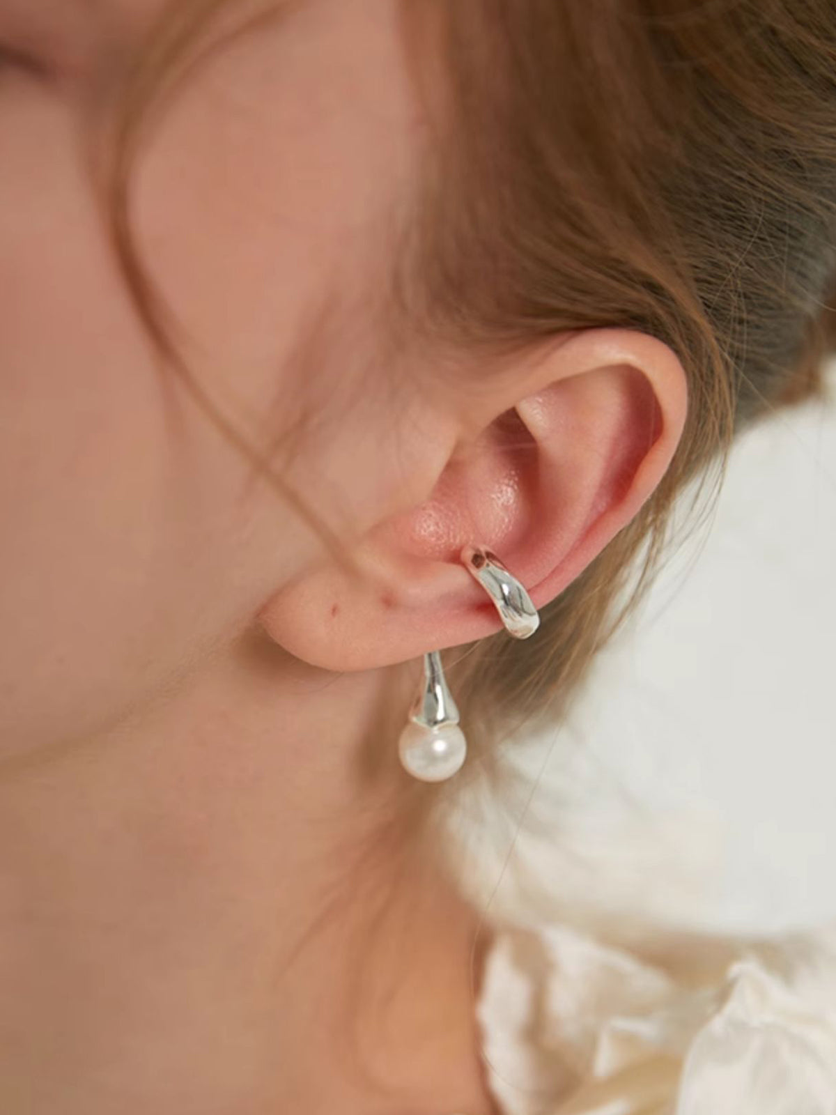 İnci Damla Earcuff
