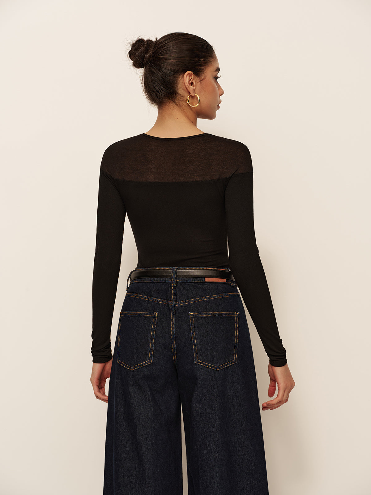 Transparan Omuz Detaylı Slim Fit Jarse Tişört