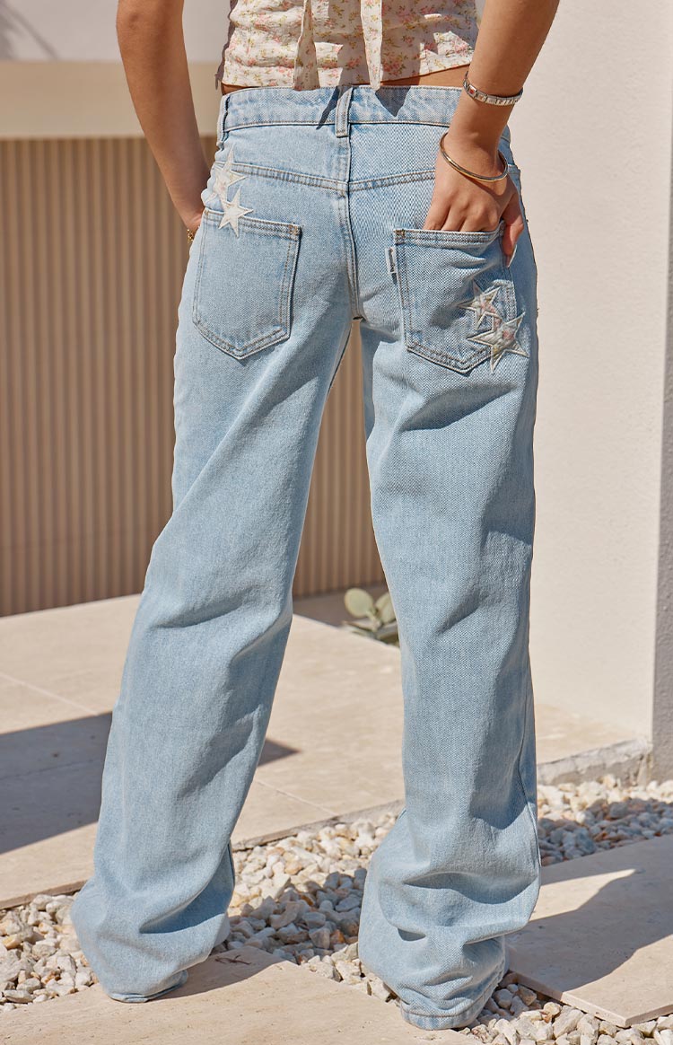 Charli Açık Yıkama Düşük Bel Rahat Kesim Jean Pantolon