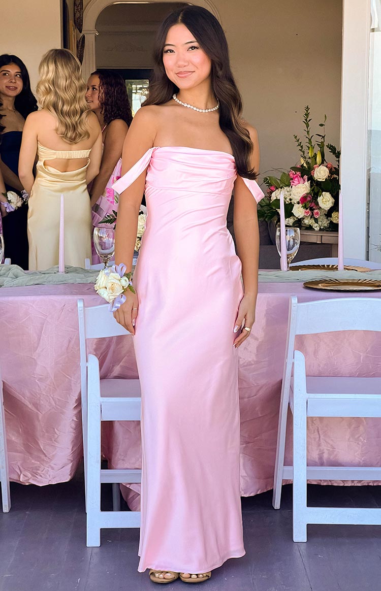 Ella Açık Pembe Off-Shoulder Maxi Elbise