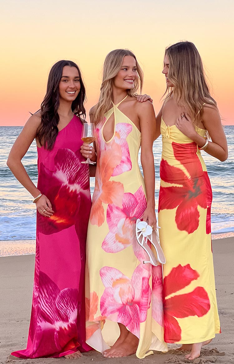 Sarı Hibiskus Desenli Halter Maxi Elbise - Elowen