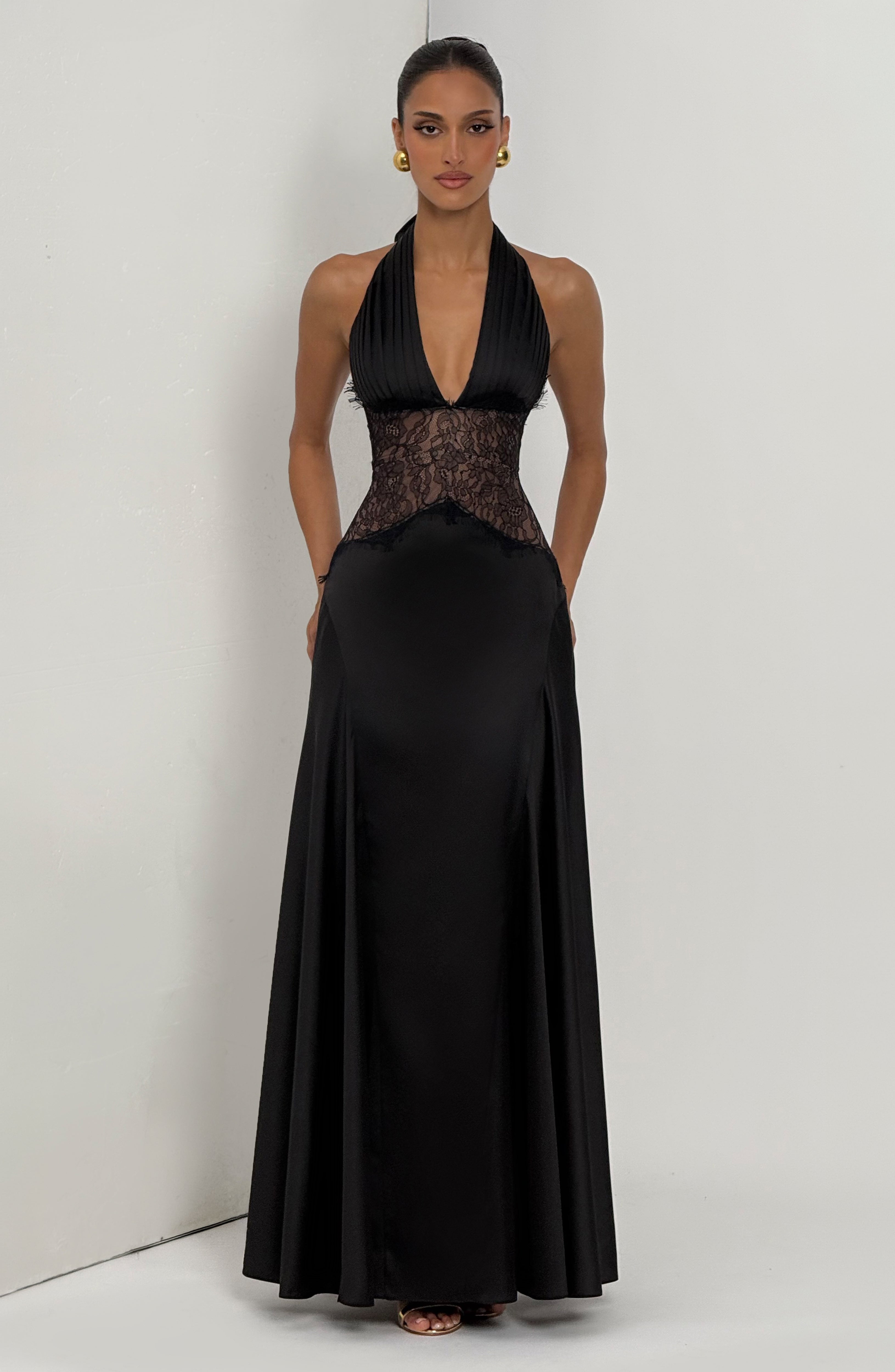 Virella Siyah Maxi Elbise