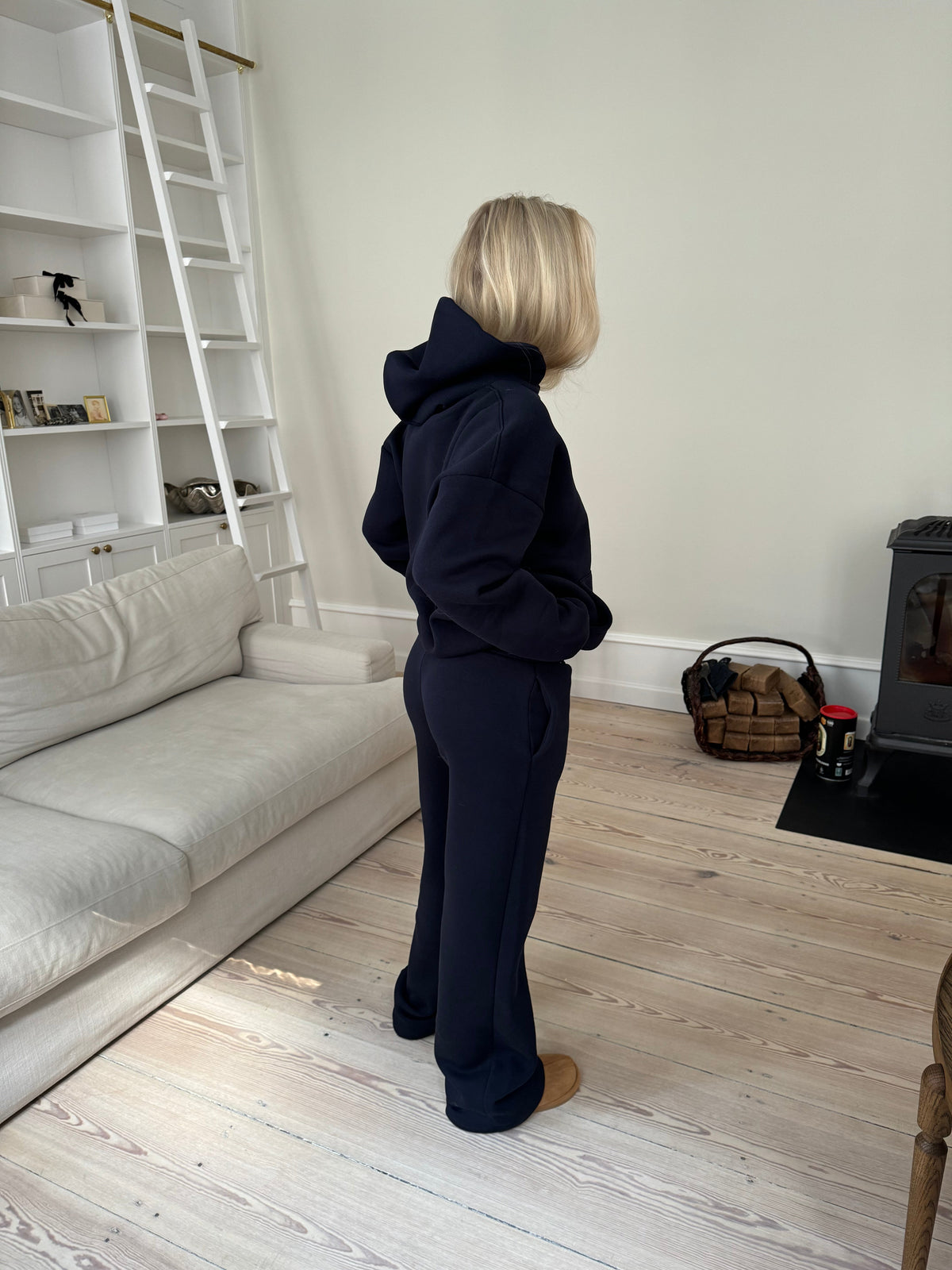 Anelise Lacivert Kapüşonlu Sweatshirt
