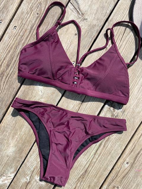 Emmie Bordeaux Renk Bikini