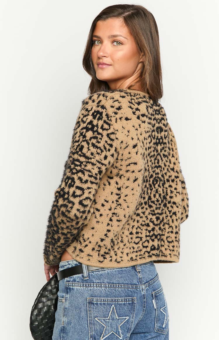 Kahverengi Leopar Desenli Hırka