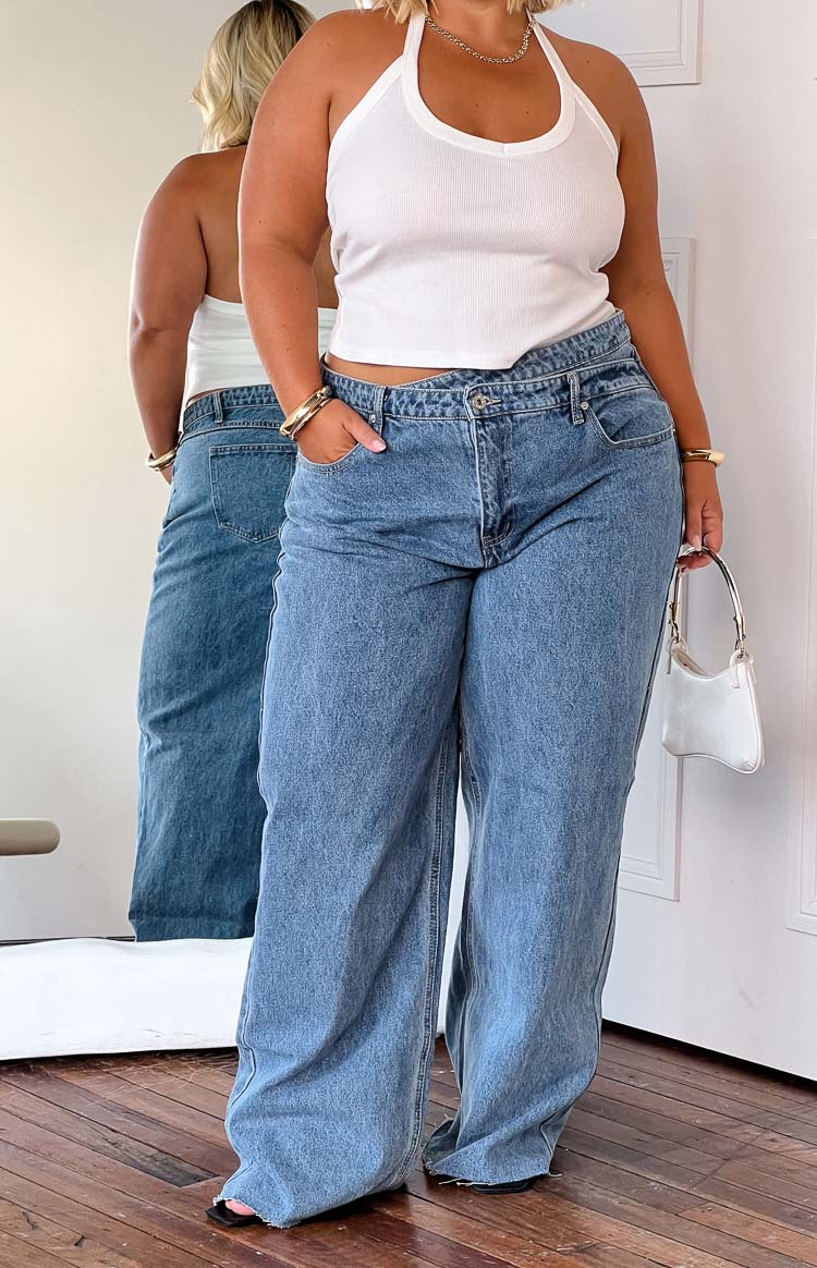 Kansis Mavi Asimetrik Kesim Jean Pantolon