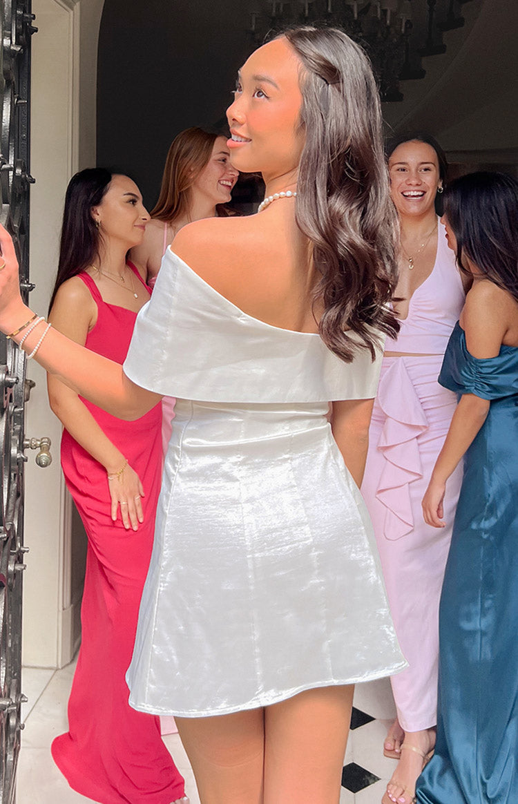 Lissy Beyaz Mini Elbise