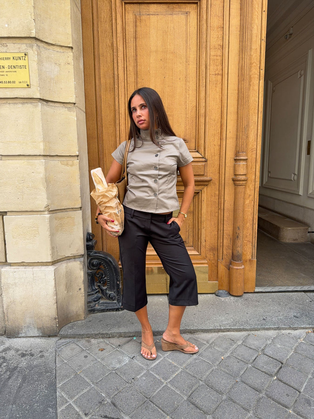 Betty Siyah Capri Pantolon