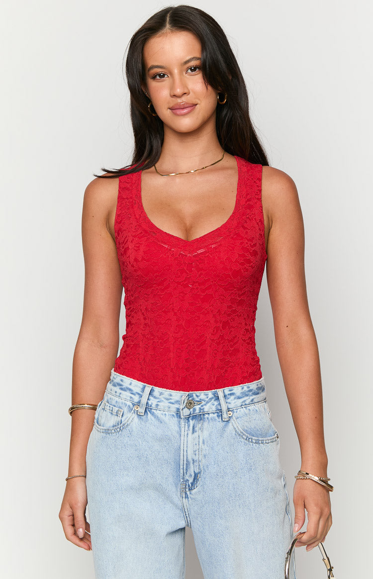 Miami Kırmızı Dantel V-Yaka Bodysuit - Şık ve Zarif Tasarım