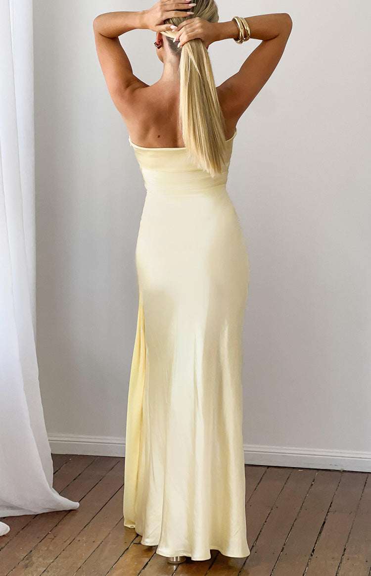 Novie Sarı Bağlama Detaylı Straplez Saten Maxi Elbise