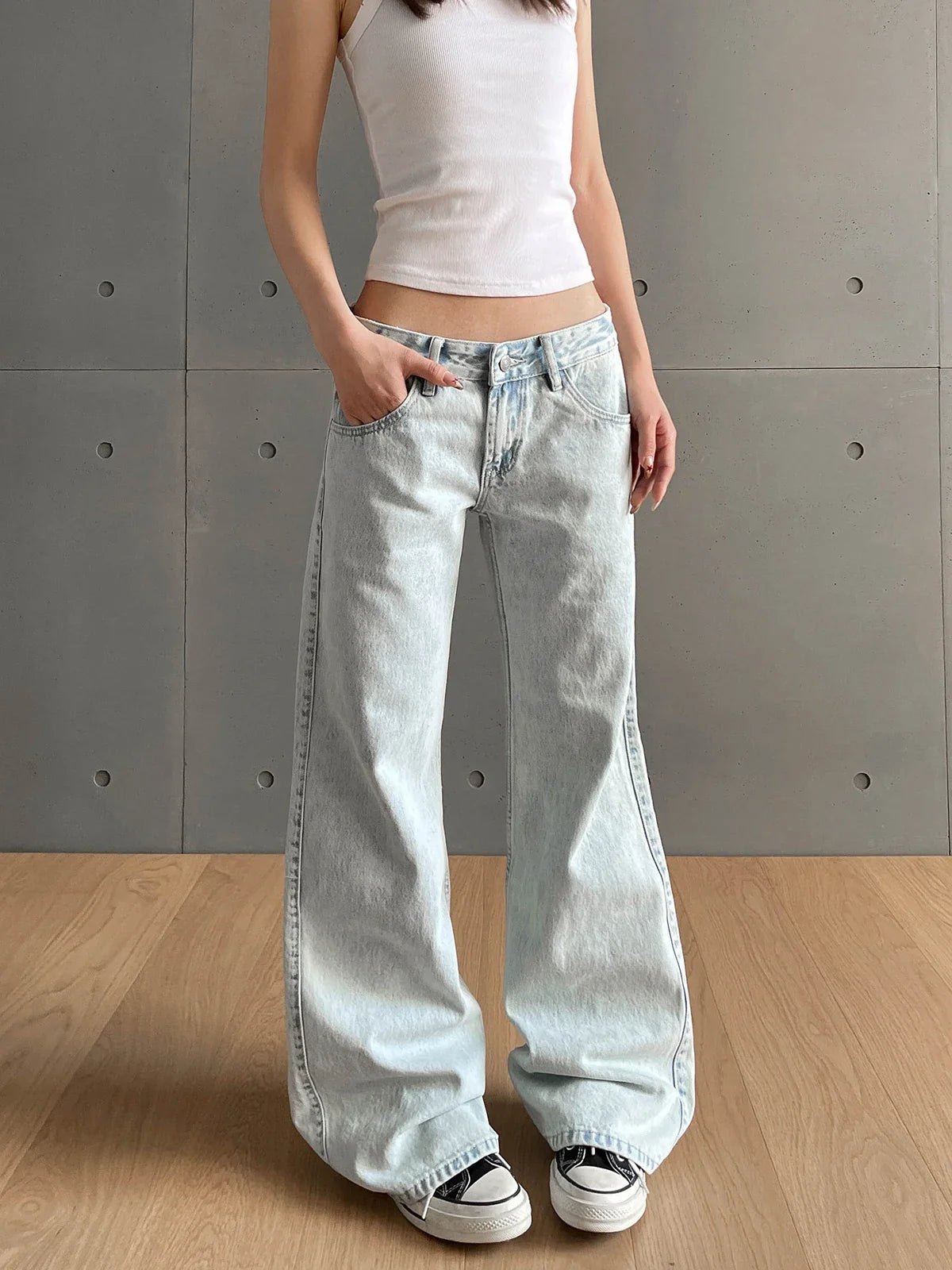 Aestora Jean