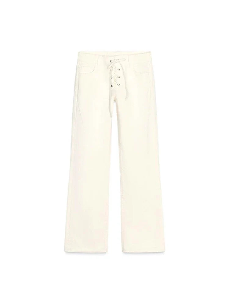 Novyra White Jean