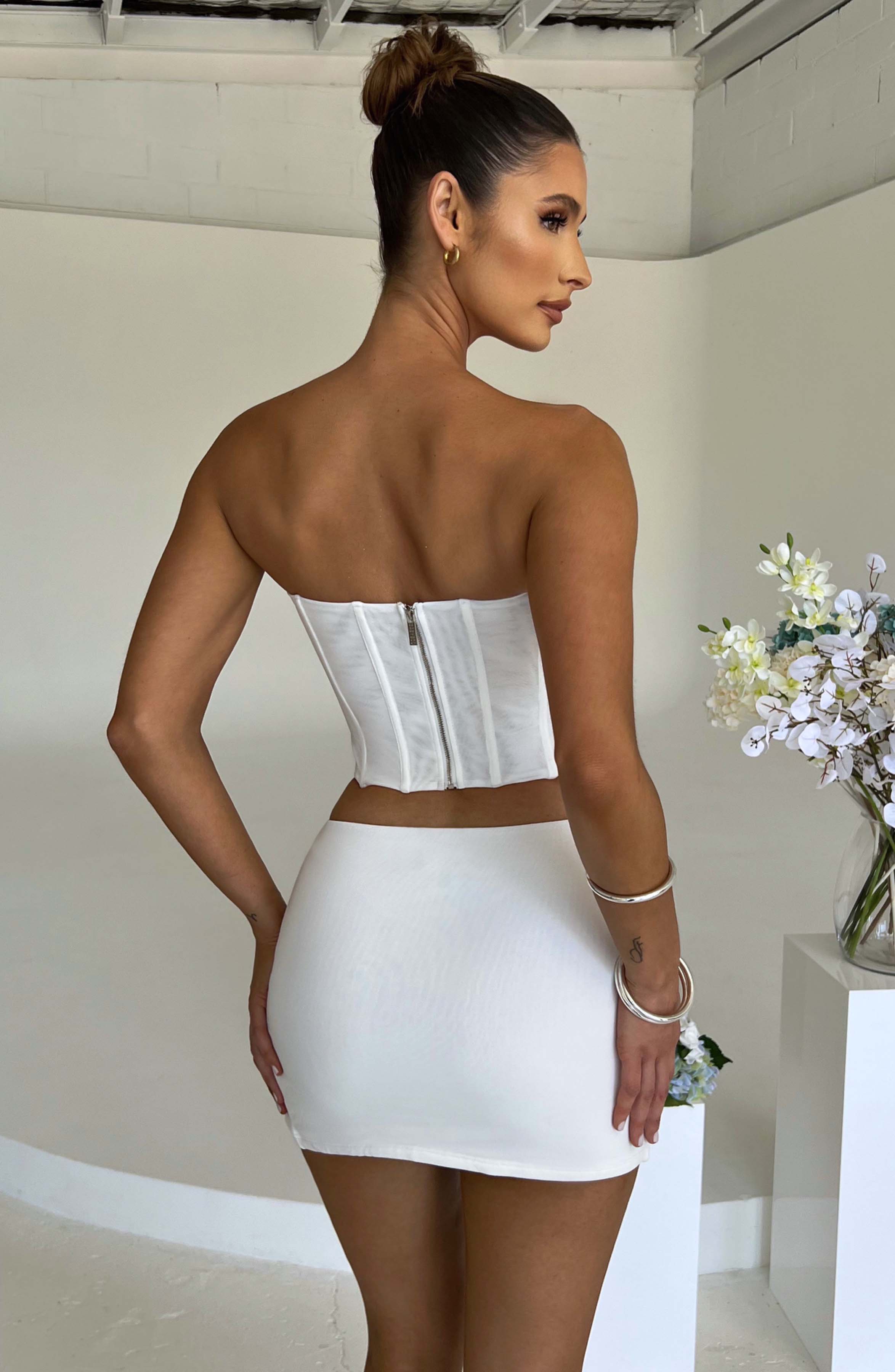 Alina Beyaz Mini Etek