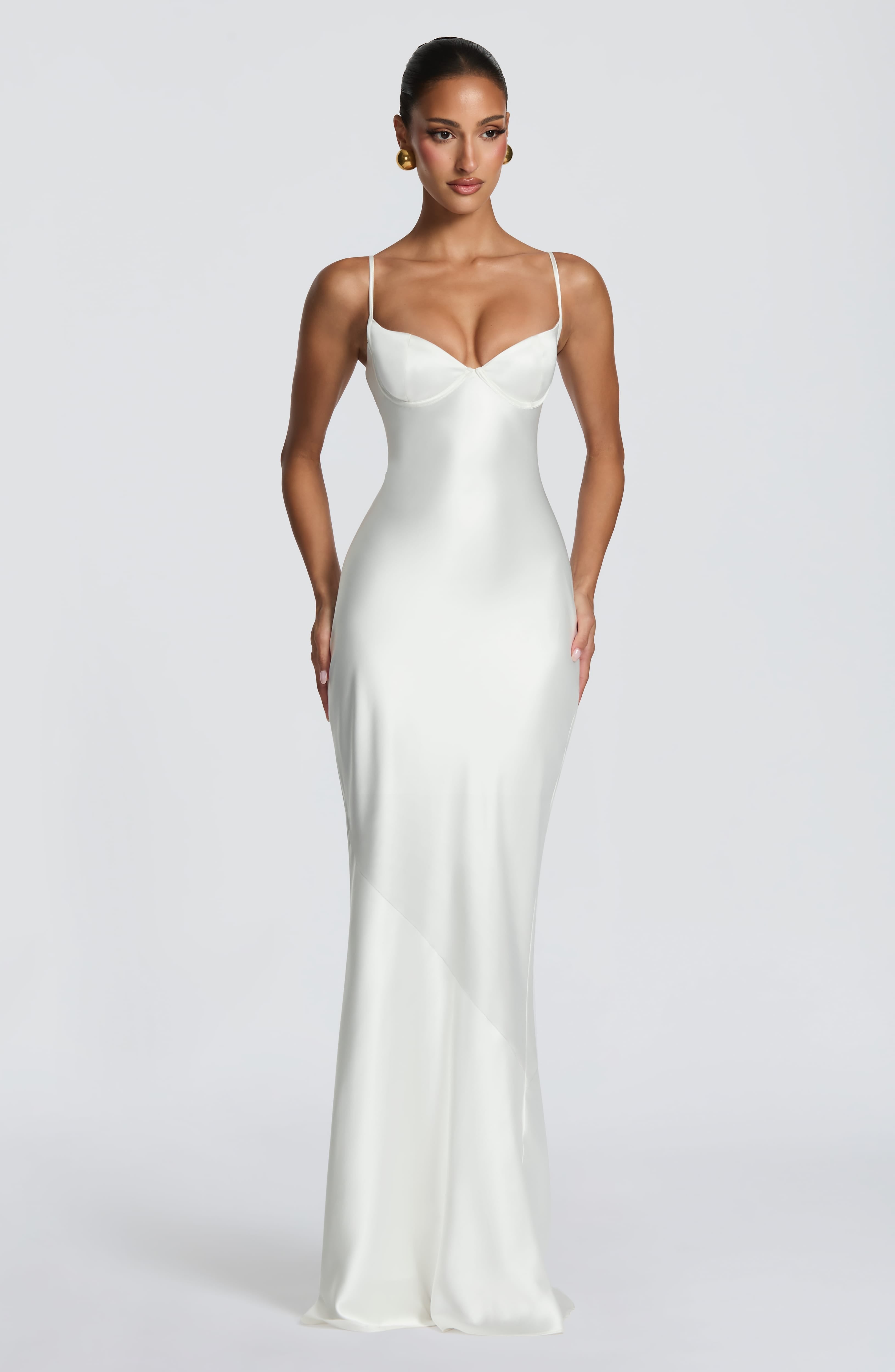 Amorette Ekru Maxi Elbise