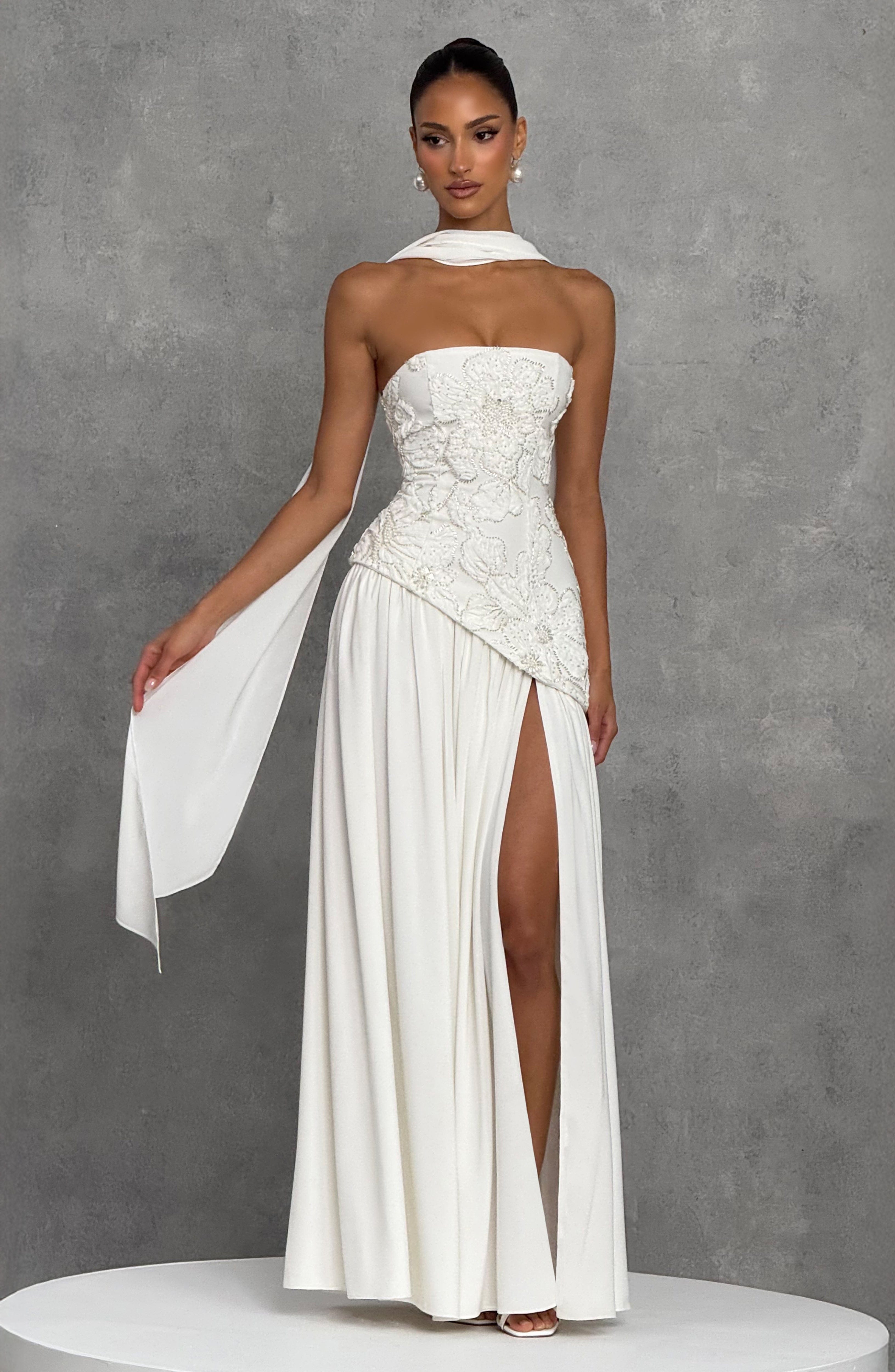 Anneliese Ekru Maxi Elbise
