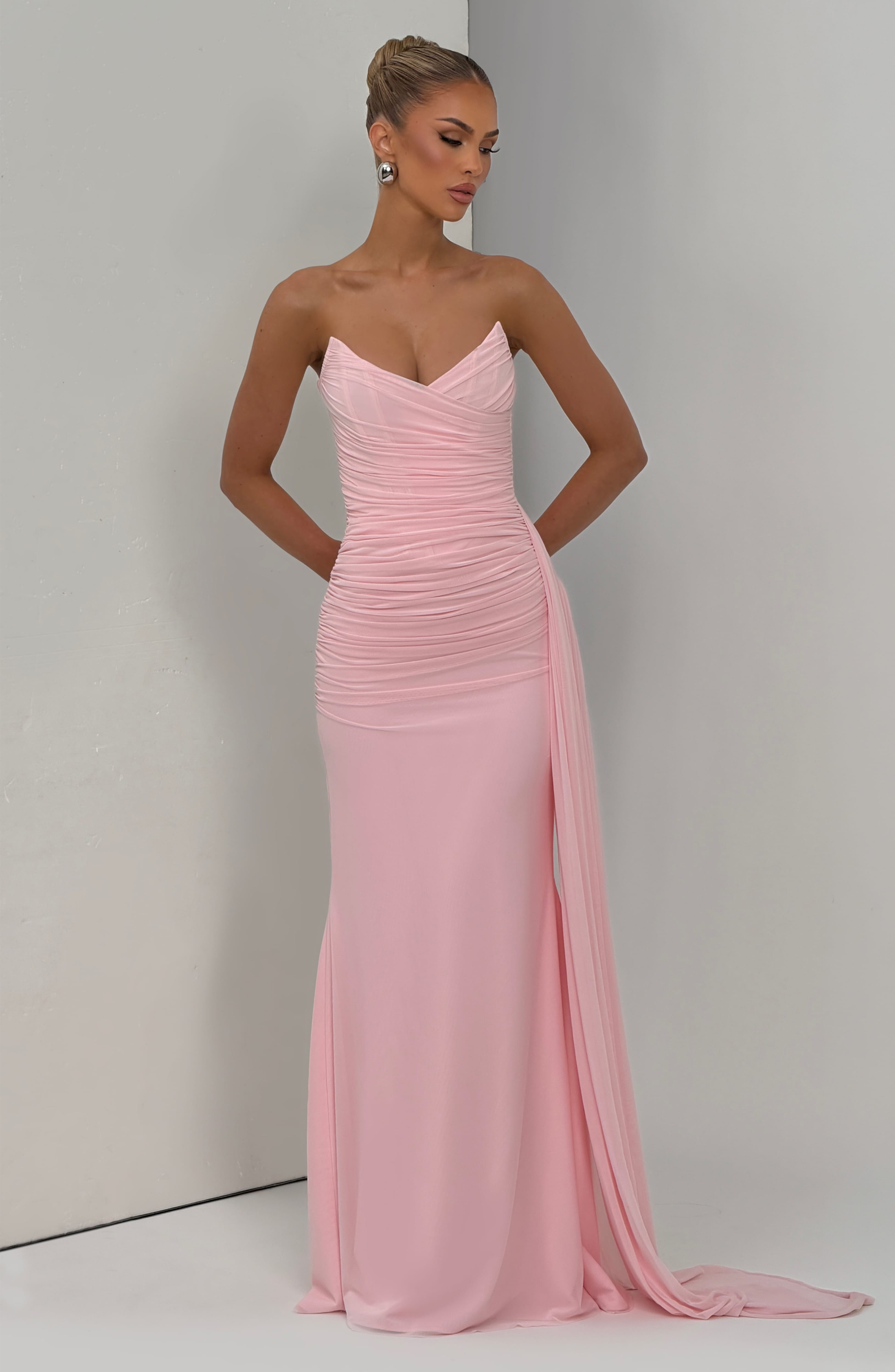 Ashika Pembe Maxi Elbise
