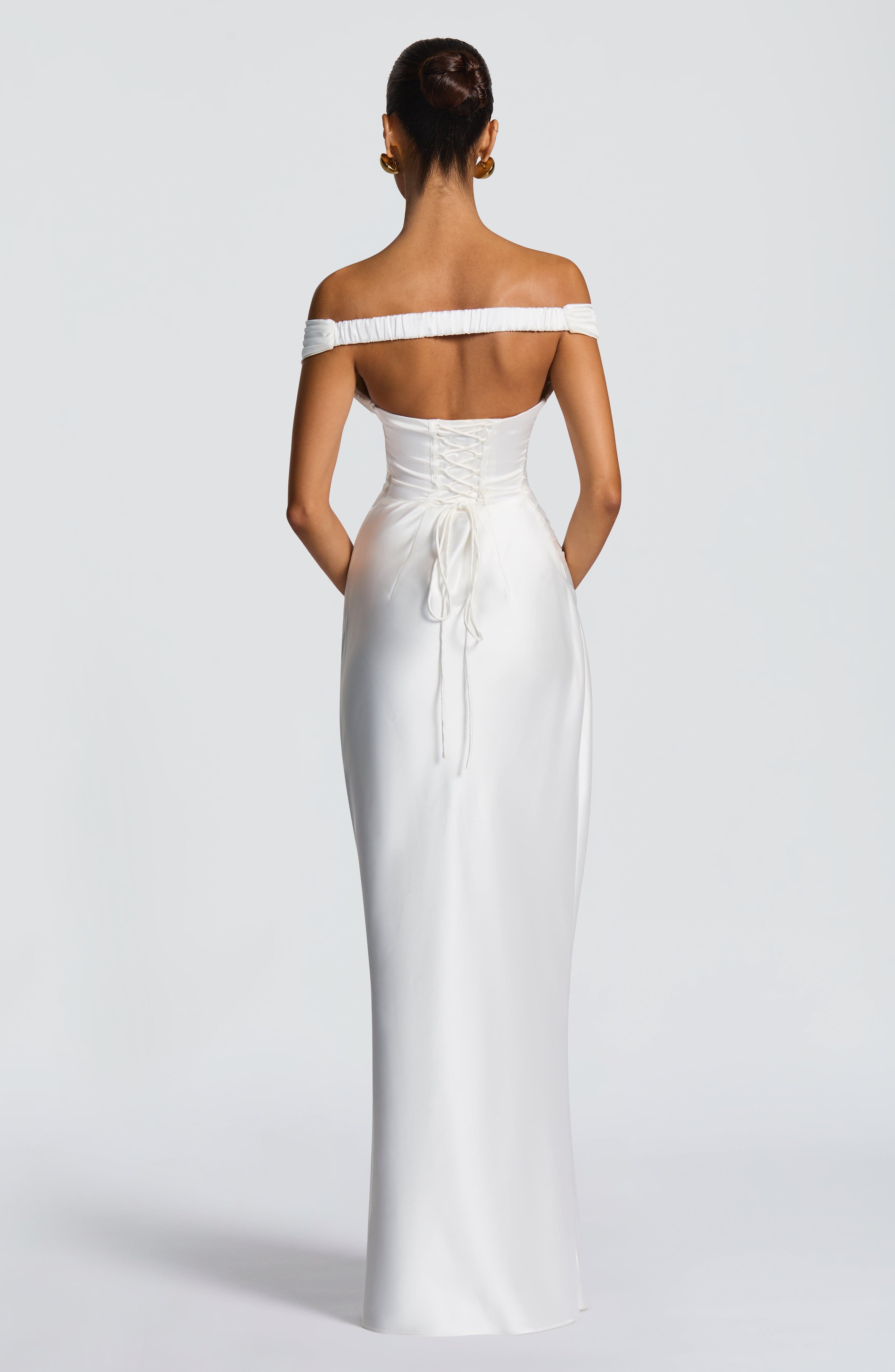Aurelia Ekru Maxi Elbise